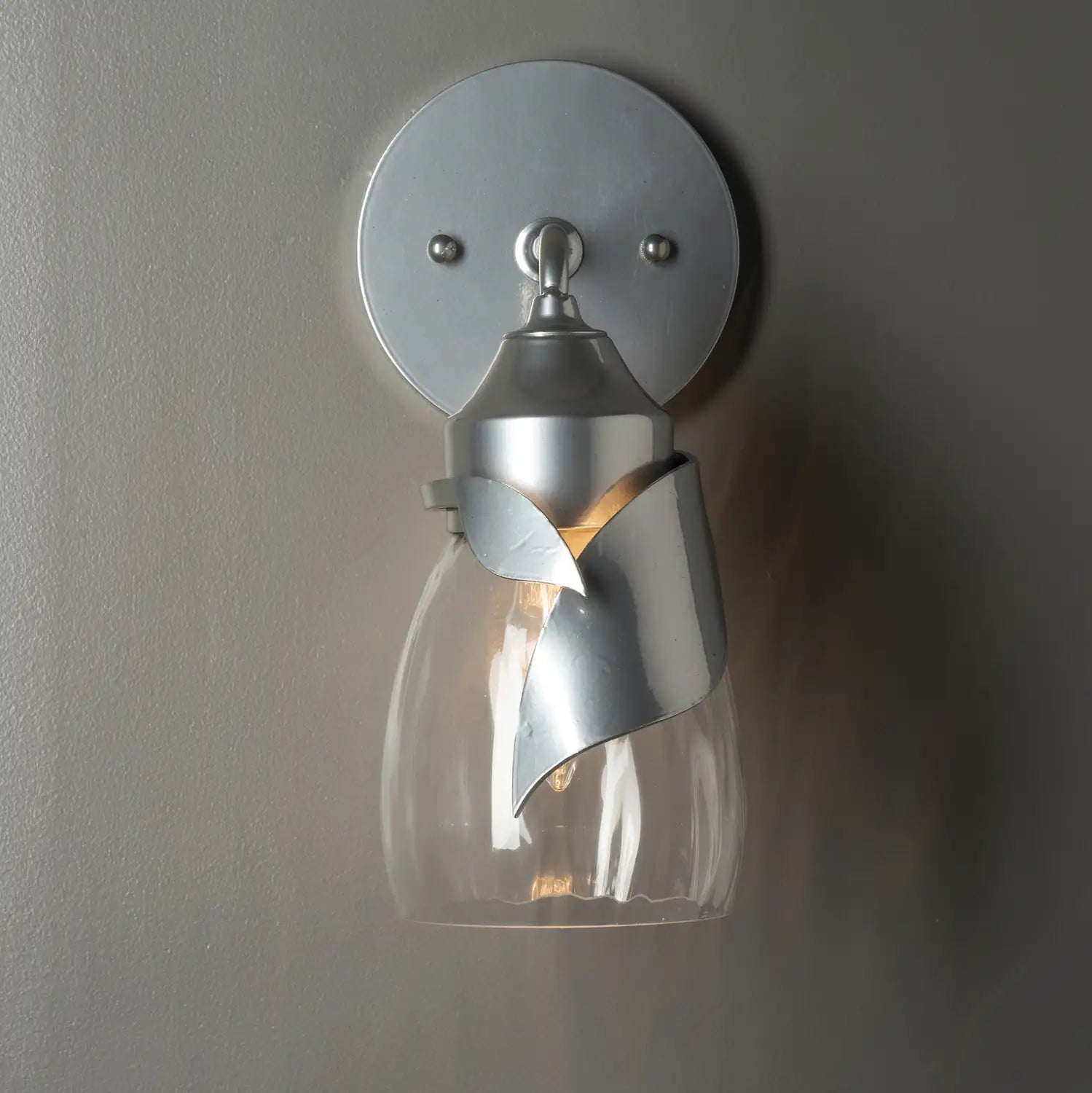 HUBBARDTON FORGE, LAPAS BATH SCONCE, WALL SCONCES