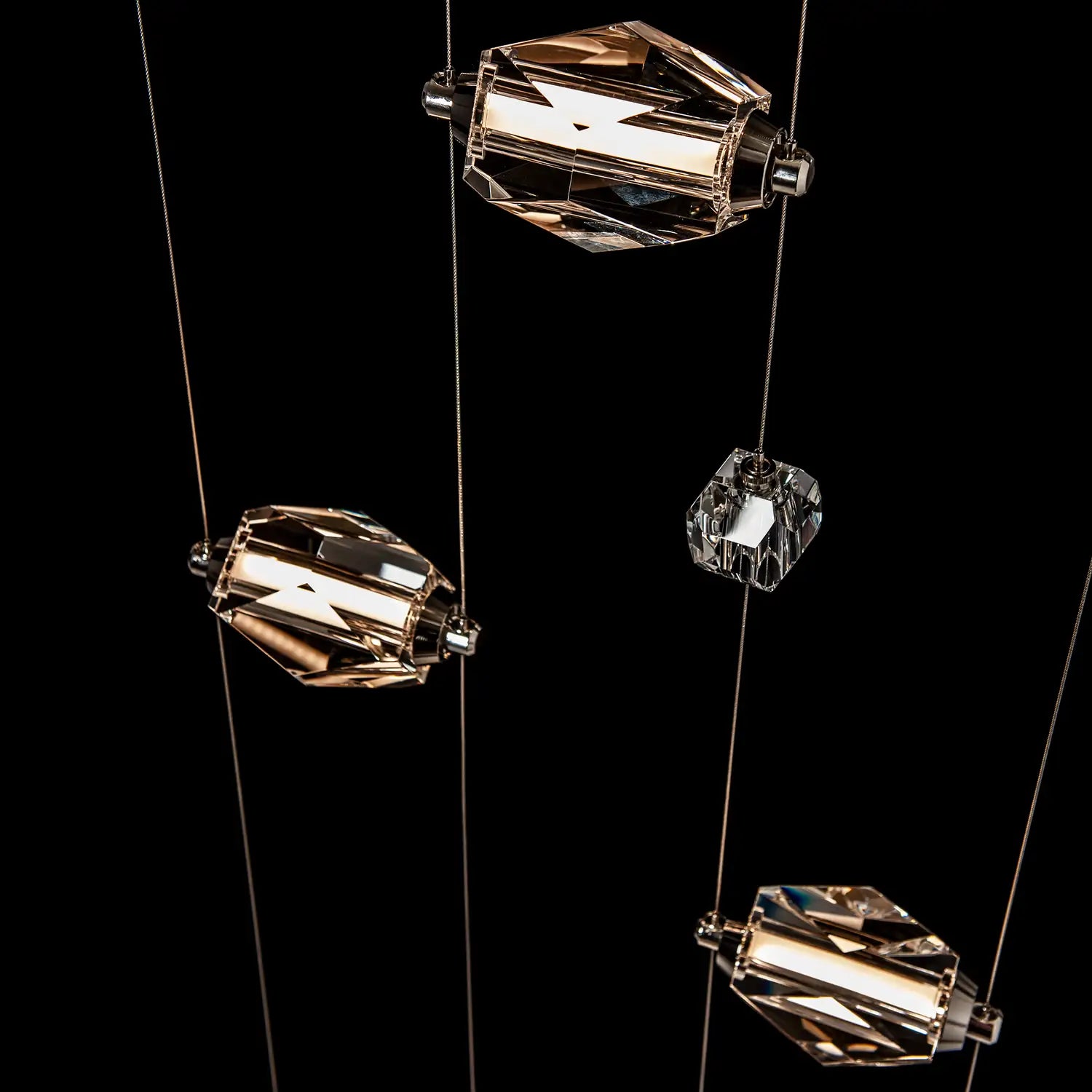 Hubbardton Forge, Gatsby Floor to Ceiling Plug-In LED Lamp, FLOOR LAMP