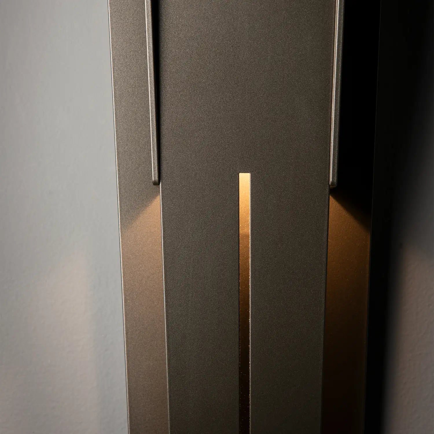 Hubbardton Forge, Linea Outdoor Sconce, OUTDOOR WALL LIGHTS