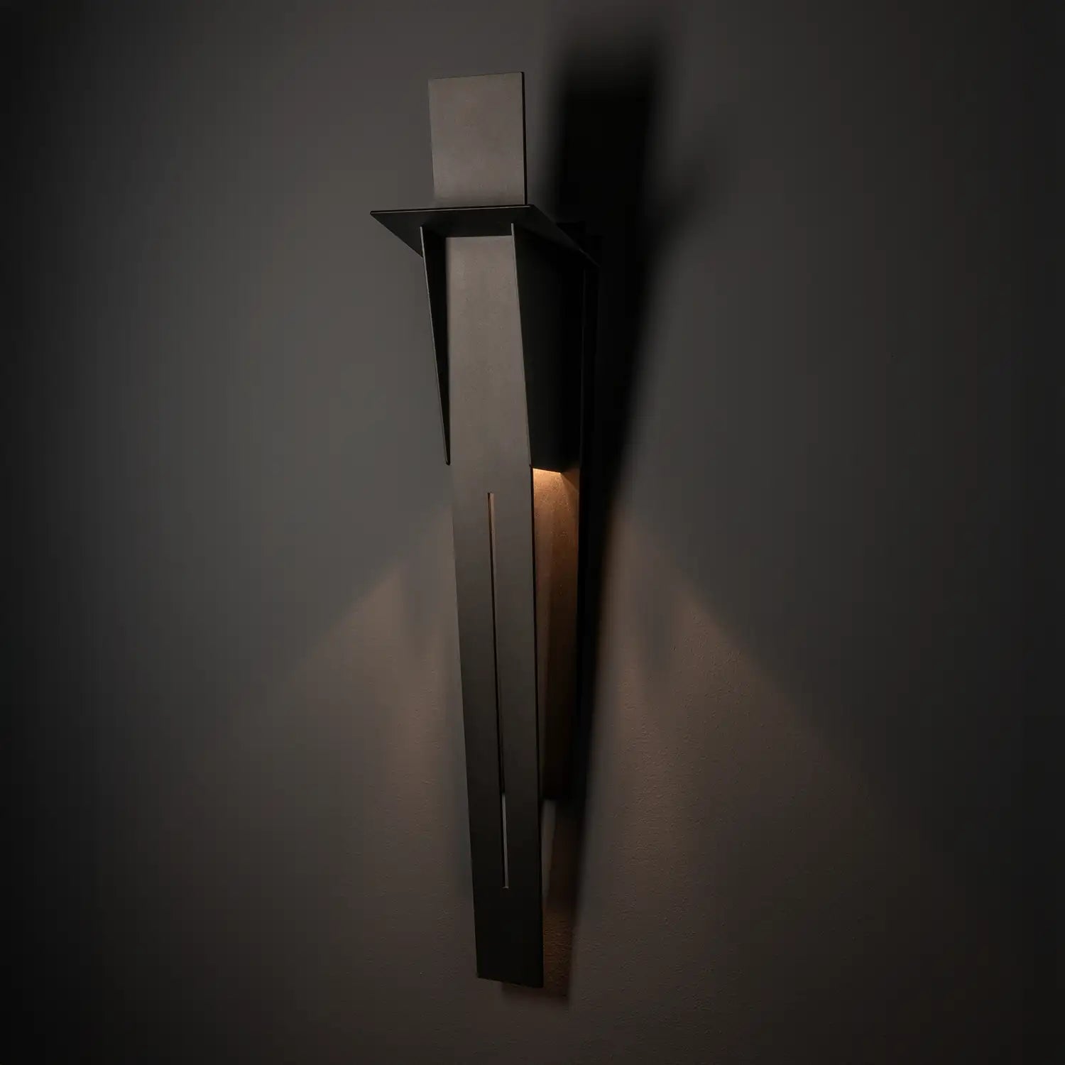 Hubbardton Forge, Linea Outdoor Sconce, OUTDOOR WALL LIGHTS
