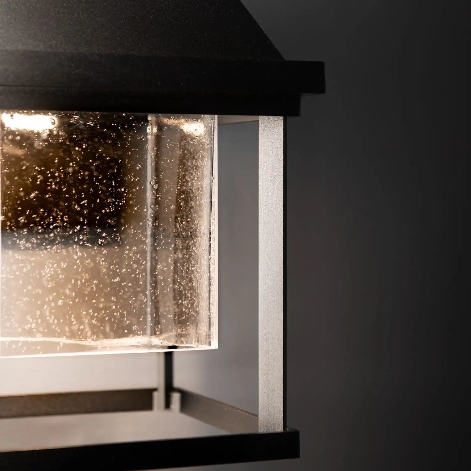 HUBBARDTON FORGE DORSET SKY FRIENDLY OUTDOOR SCONCE