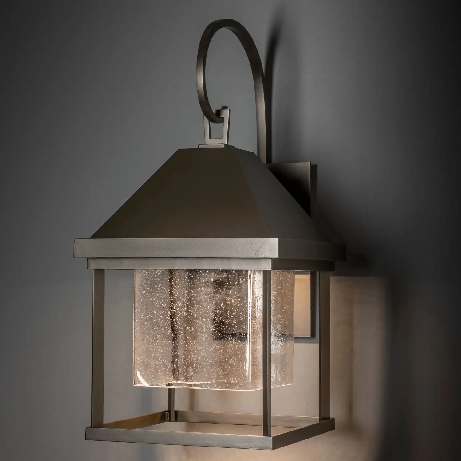 HUBBARDTON FORGE DORSET SKY FRIENDLY OUTDOOR SCONCE