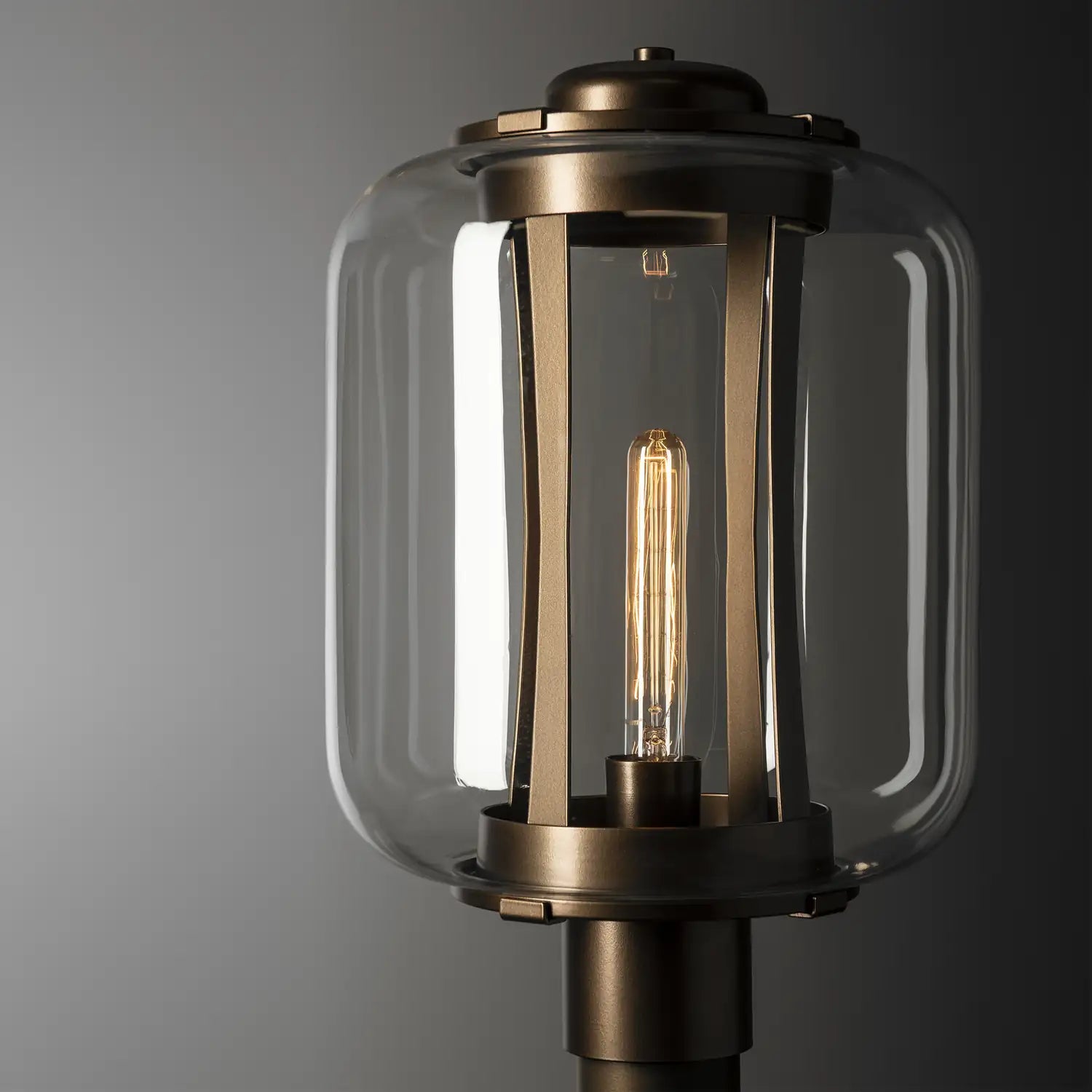 Hubbardton Forge Fairwinds Outdoor Post Light - Post