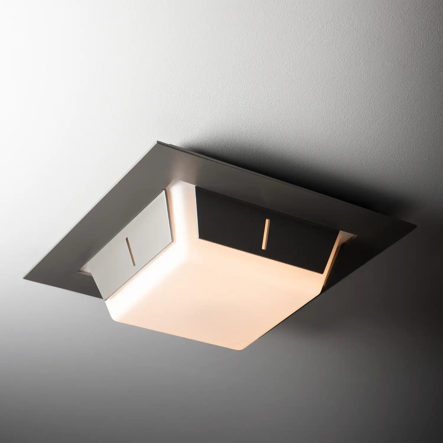 Hubbardton Forge, Linea Outdoor Flush Mount, OUTDOOR CEILING LIGHTS