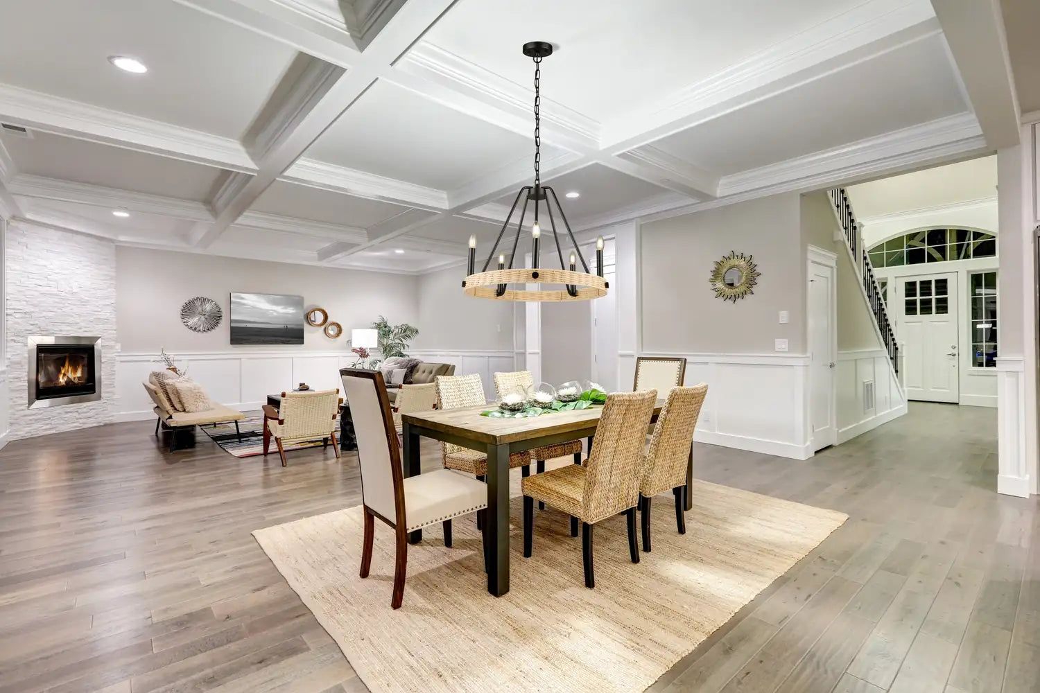 ARTCRAFT, PERRIS CHANDELIER, CHANDELIER LIGHT