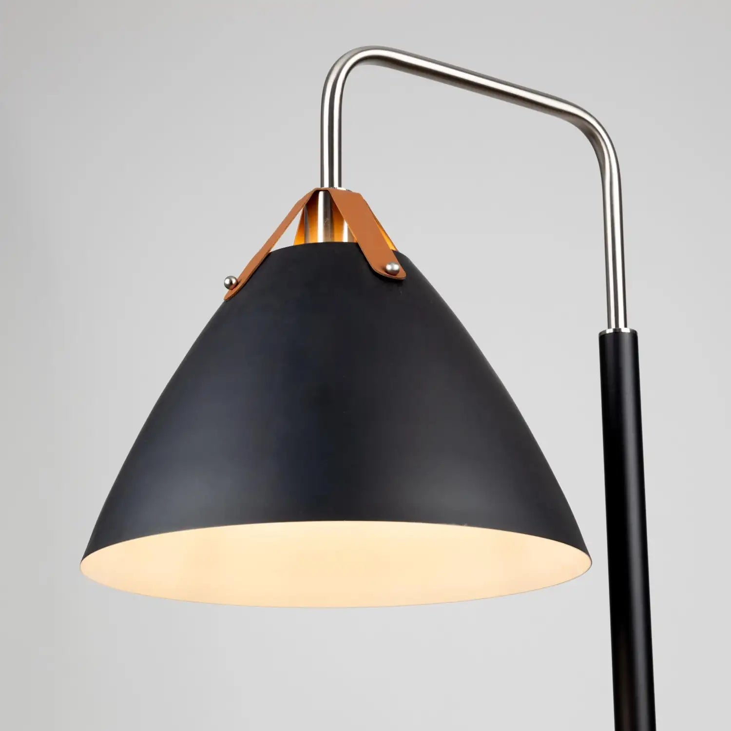ARTCRAFT, TOTE LAMP, TABLE LAMPS