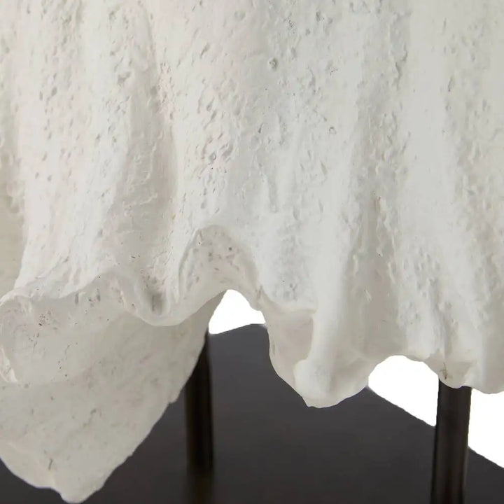 ARTERIORS DECILIA SCULPTURE - Decorative Accents