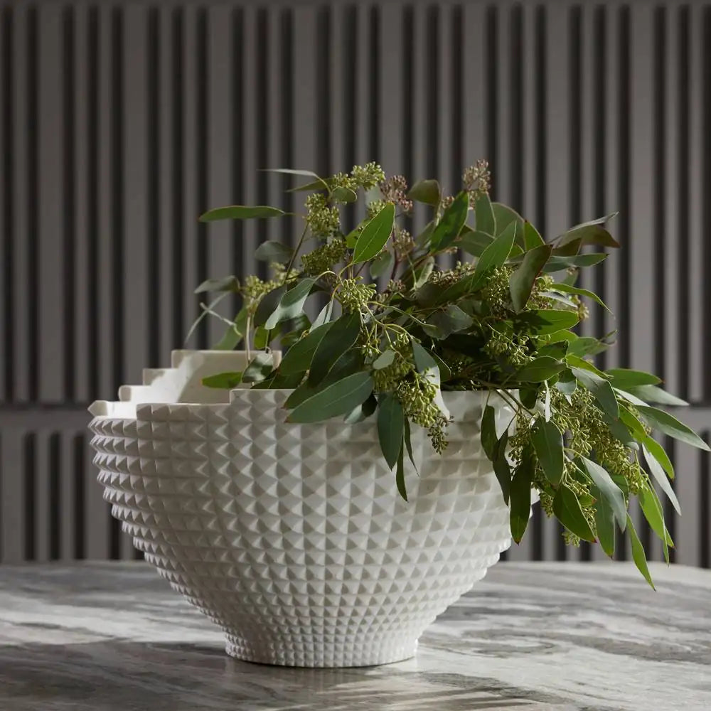 ARTERIORS CARUSO CENTERPIECE - Decorative Accents