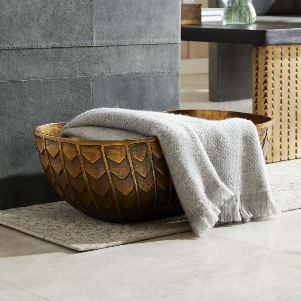 ARTERIORS EZEKIAL CENTERPIECE - Decorative Accents