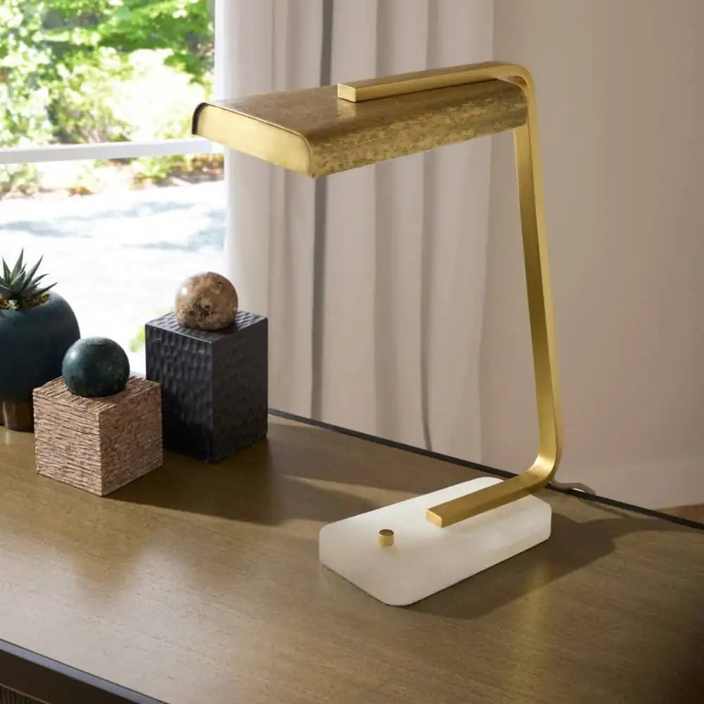 ARTERIORS GENEVIEVE DESK LAMP - Table