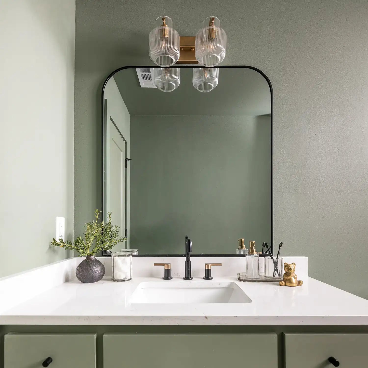 CAPITAL LIGHTING, NYLA VANITY, VANITY LIGHT