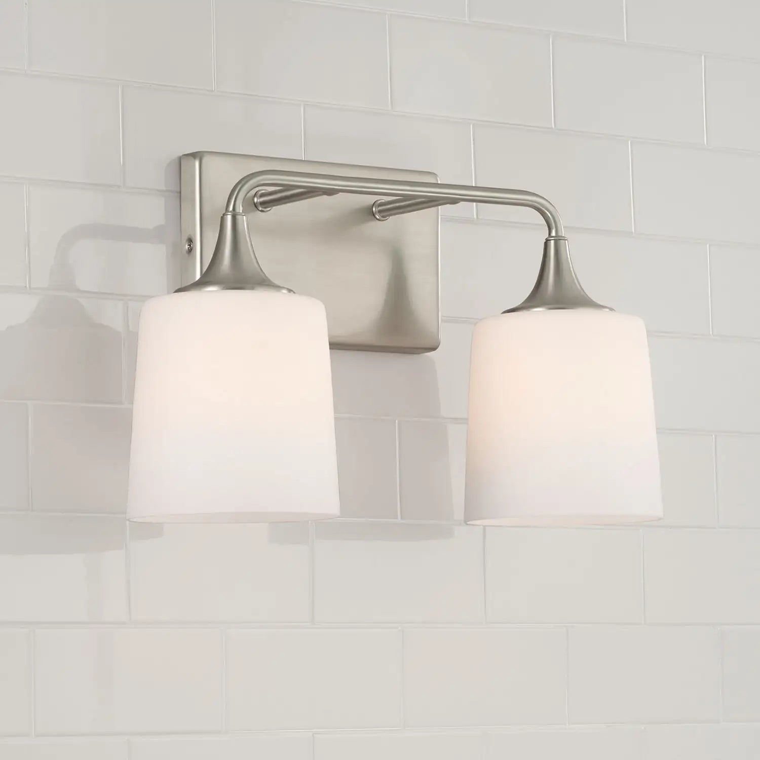 CAPITAL LIGHTING, PRESLEY VANITY, VANITY LIGHT