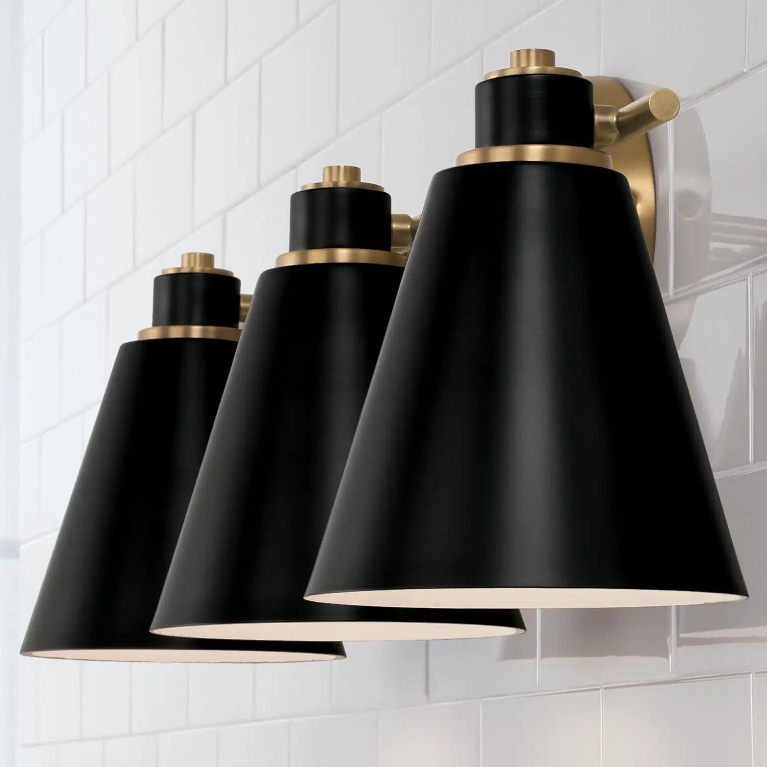 CAPITAL LIGHTING, BRADLEY VANITY, VANITY LIGHT