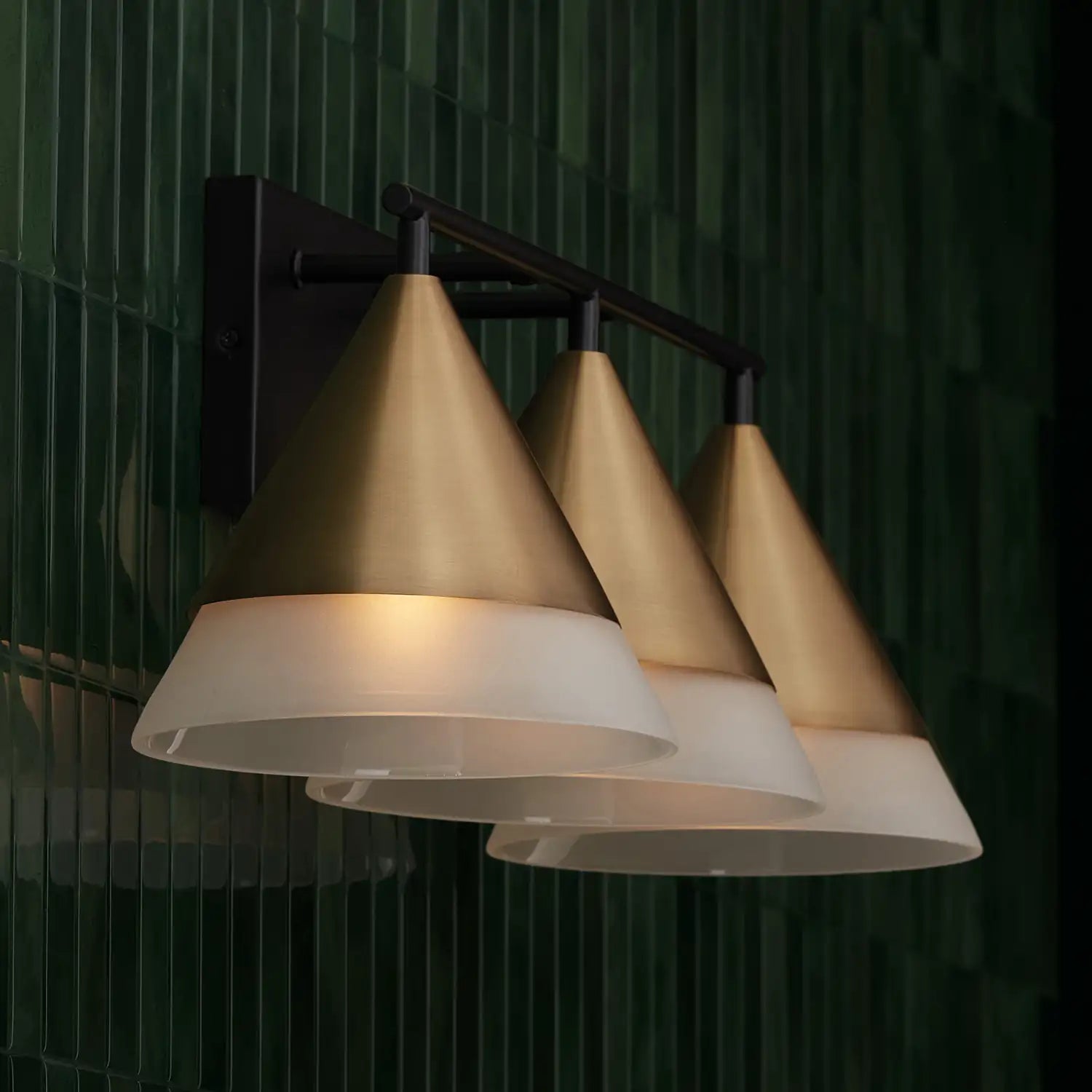 CAPITAL LIGHTING, AVANT VANITY, VANITY LIGHT