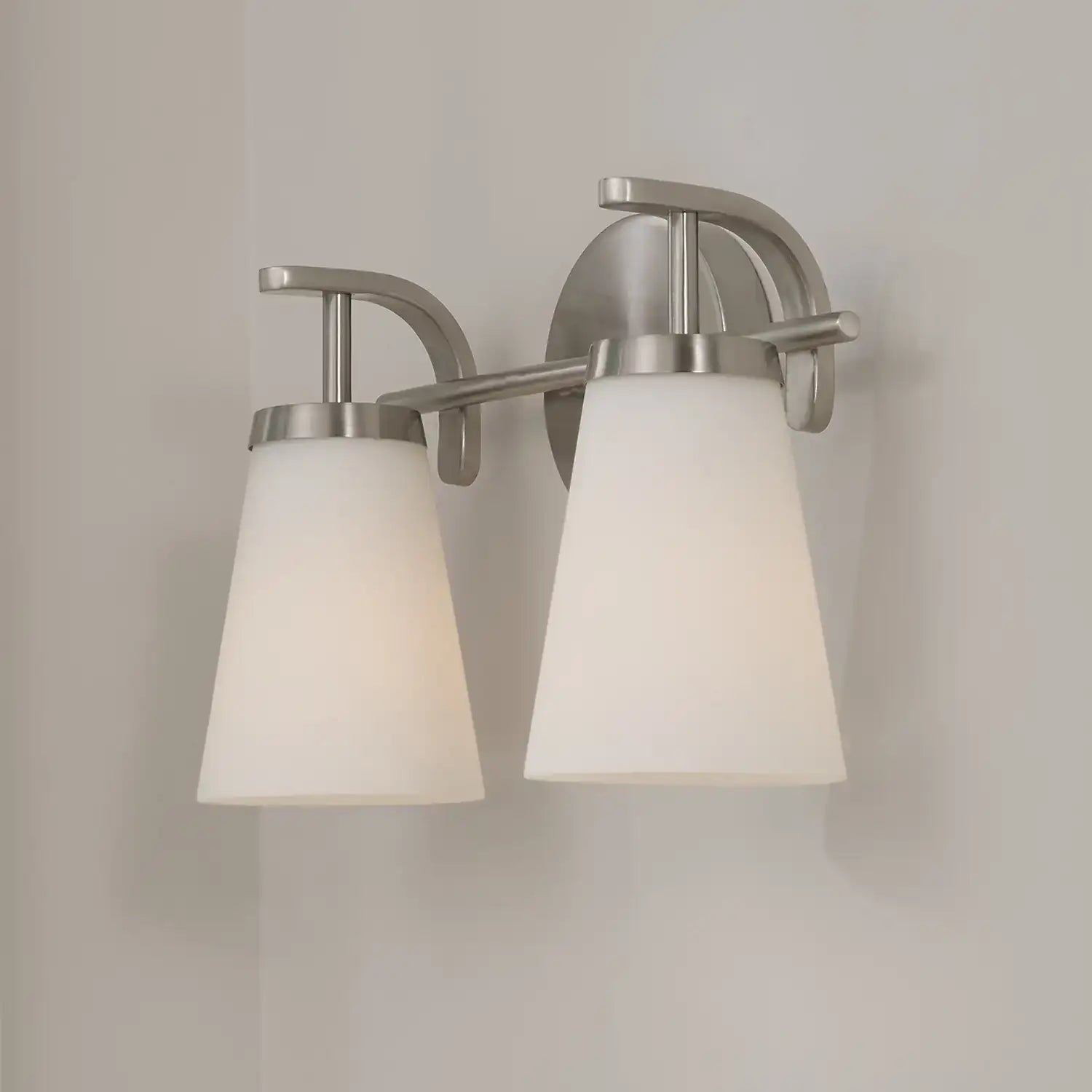CAPITAL LIGHTING, DRAKE VANITY, VANITY LIGHT