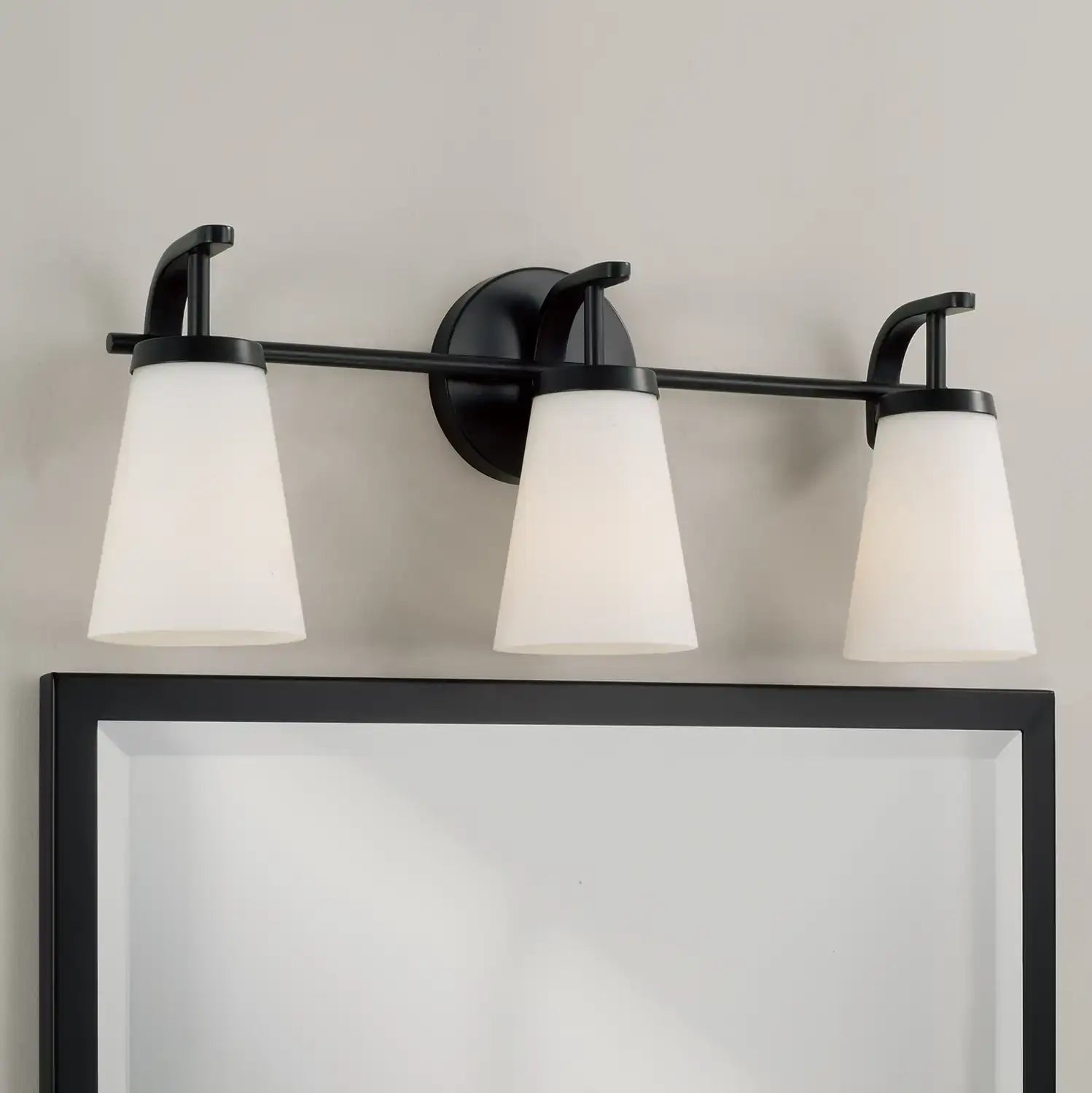 CAPITAL LIGHTING, DRAKE VANITY, VANITY LIGHT