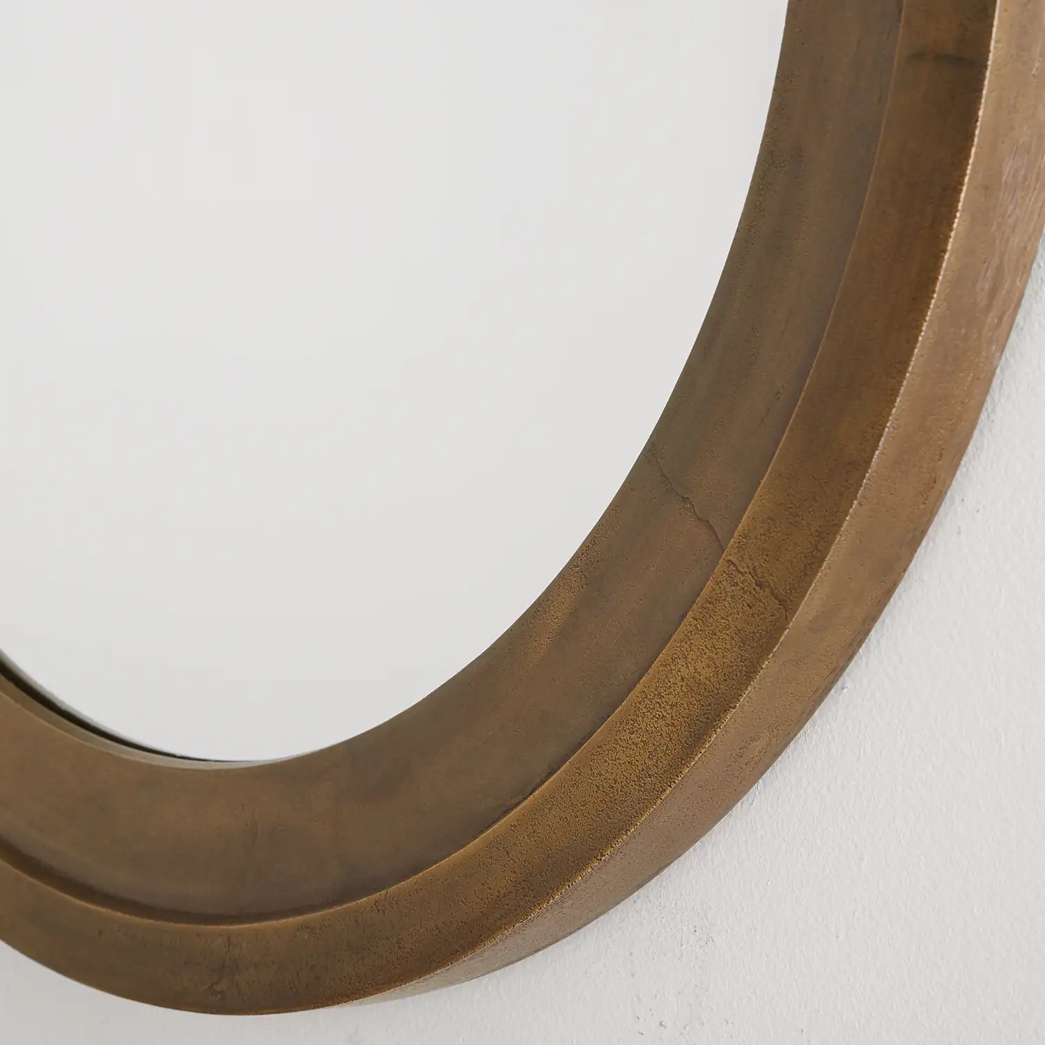 CAPITAL LIGHTING, MIRROR DECORATIVE CAST ALUMINUM MIRROR, MIRRORS