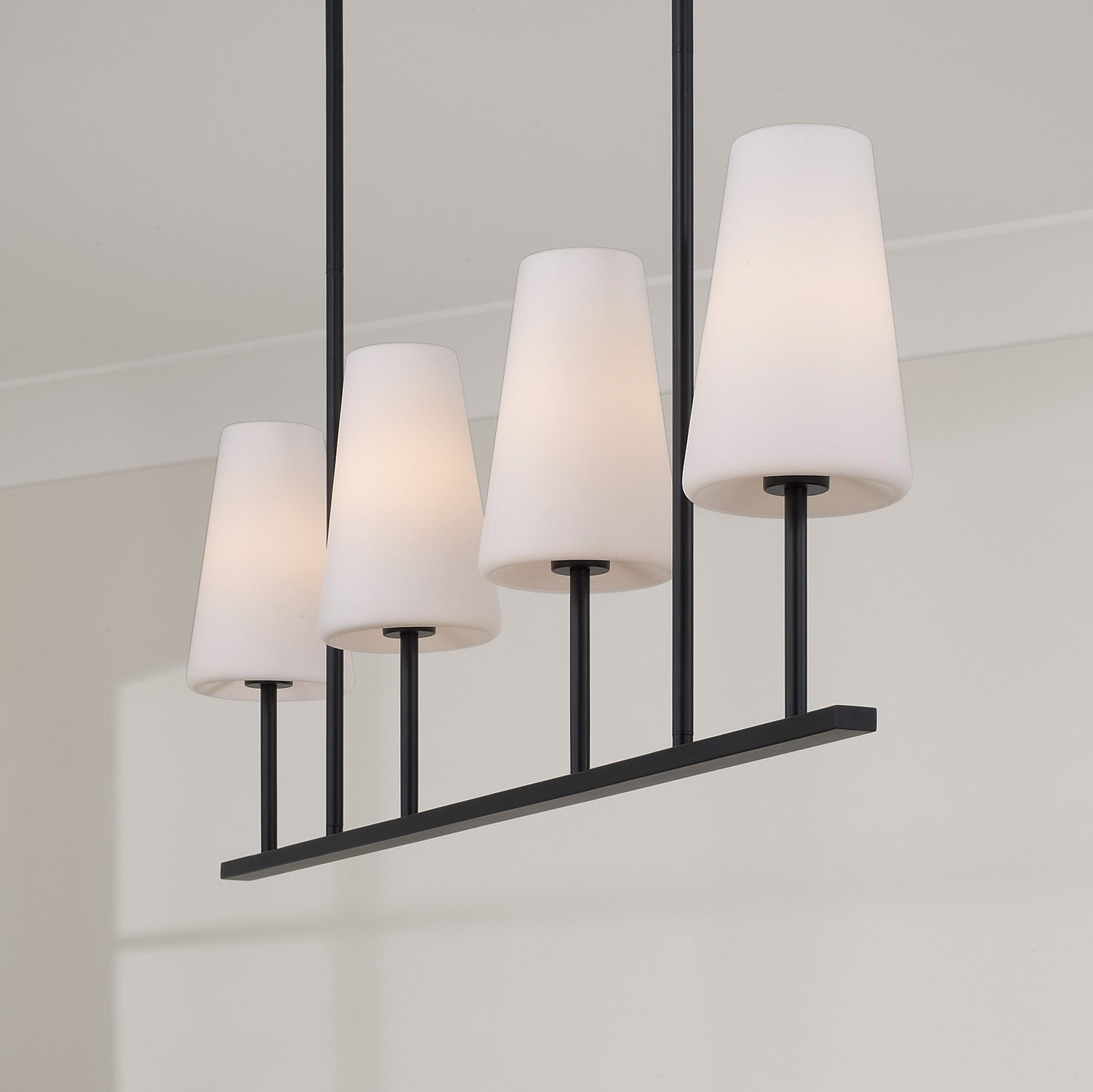 CAPITAL LIGHTING, AVERITT ISLAND, LINEAR LIGHT FIXTURE