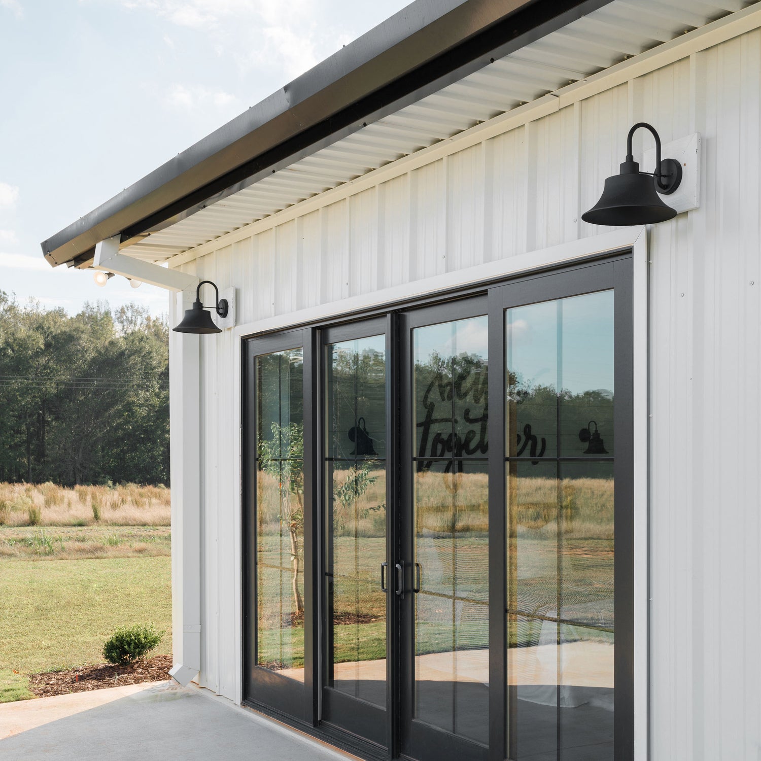 CAPITAL LIGHTING BROCK OUTDOOR WALL-LANTERN