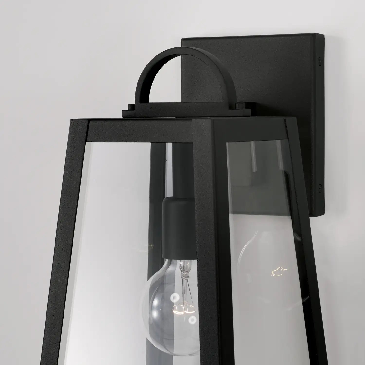 CAPITAL LIGHTING, LEIGHTON OUTDOOR WALL-LANTERN, OUTDOOR WALL LIGHTS