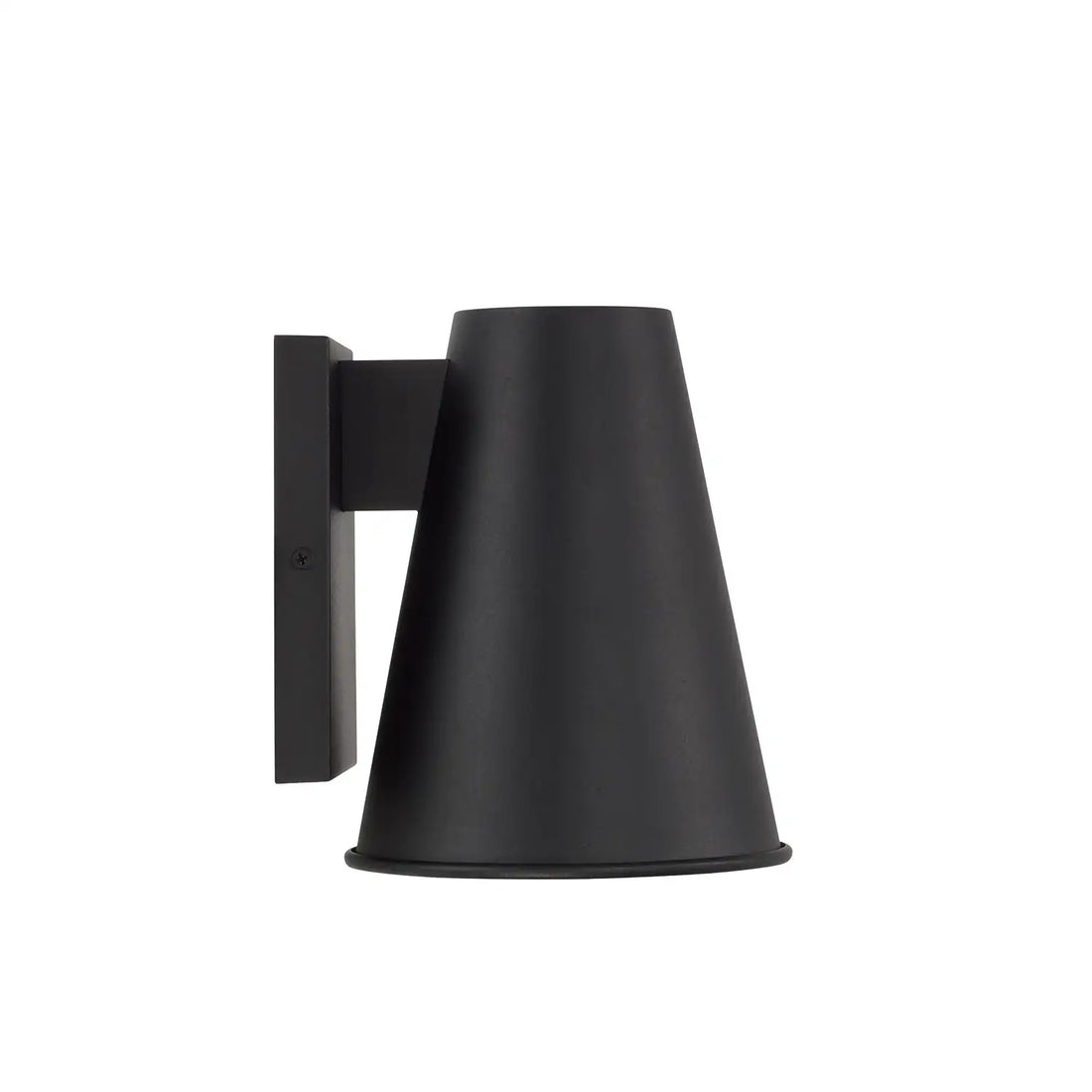 CAPITAL LIGHTING, YARDLEY OUTDOOR WALL-LANTERN, OUTDOOR WALL LIGHTS