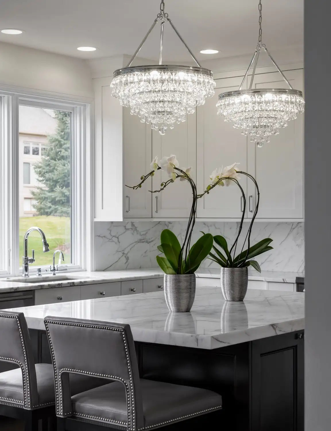 CRYSTORAMA, CALYPSO CHANDELIER, CHANDELIER LIGHT