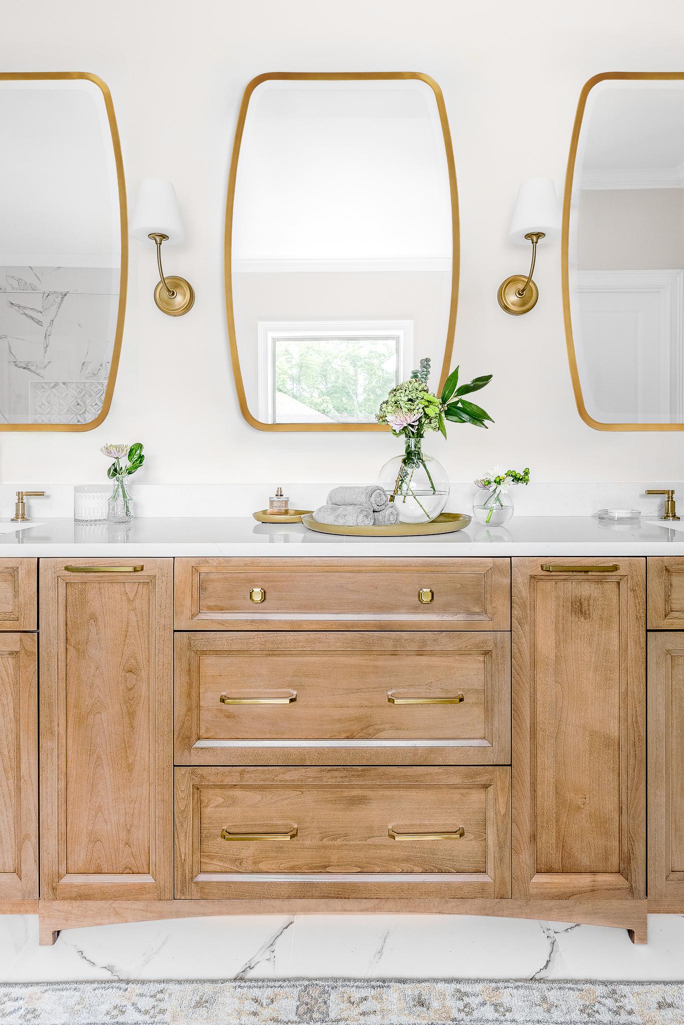 CRYSTORAMA INC. 2441-OP-VG 23b31fc3-fd9c-4b61-9756-948bf88fe66e