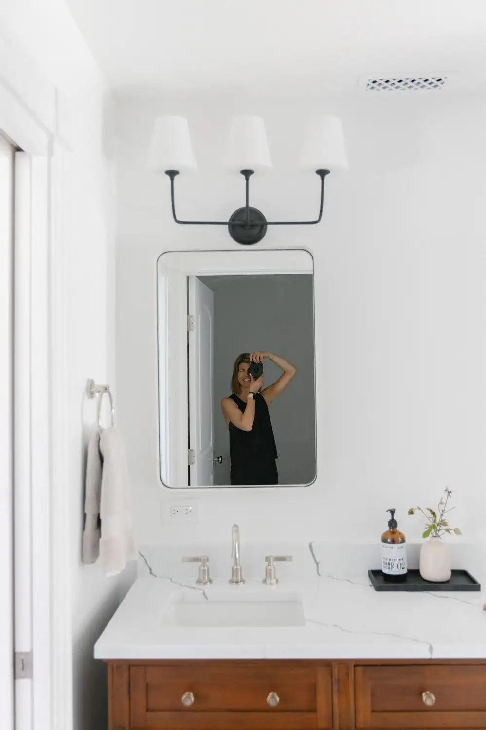 CRYSTORAMA, LIBBY LANGDON SYLVAN BATHROOM VANITY, VANITY LIGHT