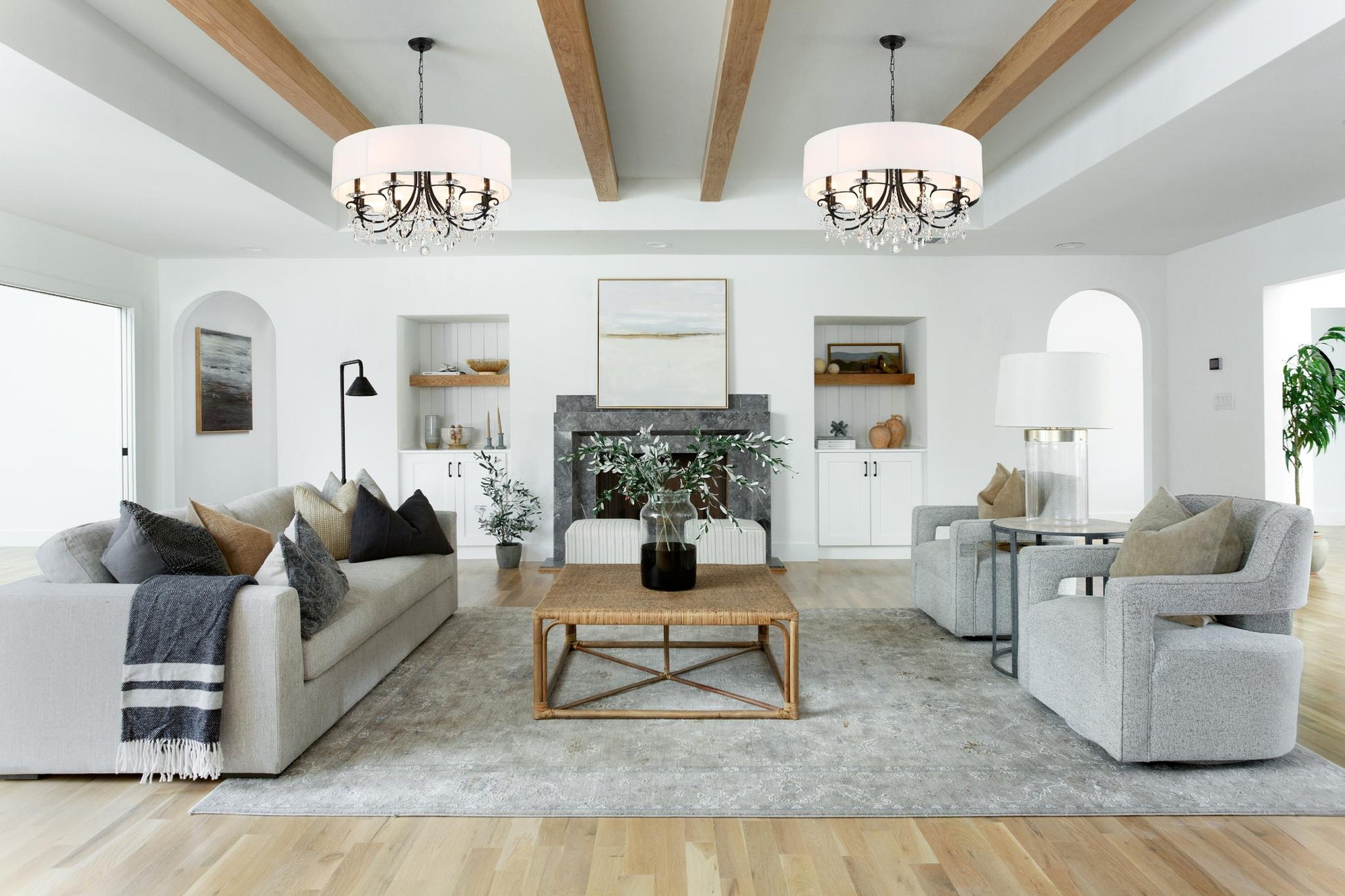 CRYSTORAMA, OTHELLO CHANDELIER, CHANDELIER LIGHT