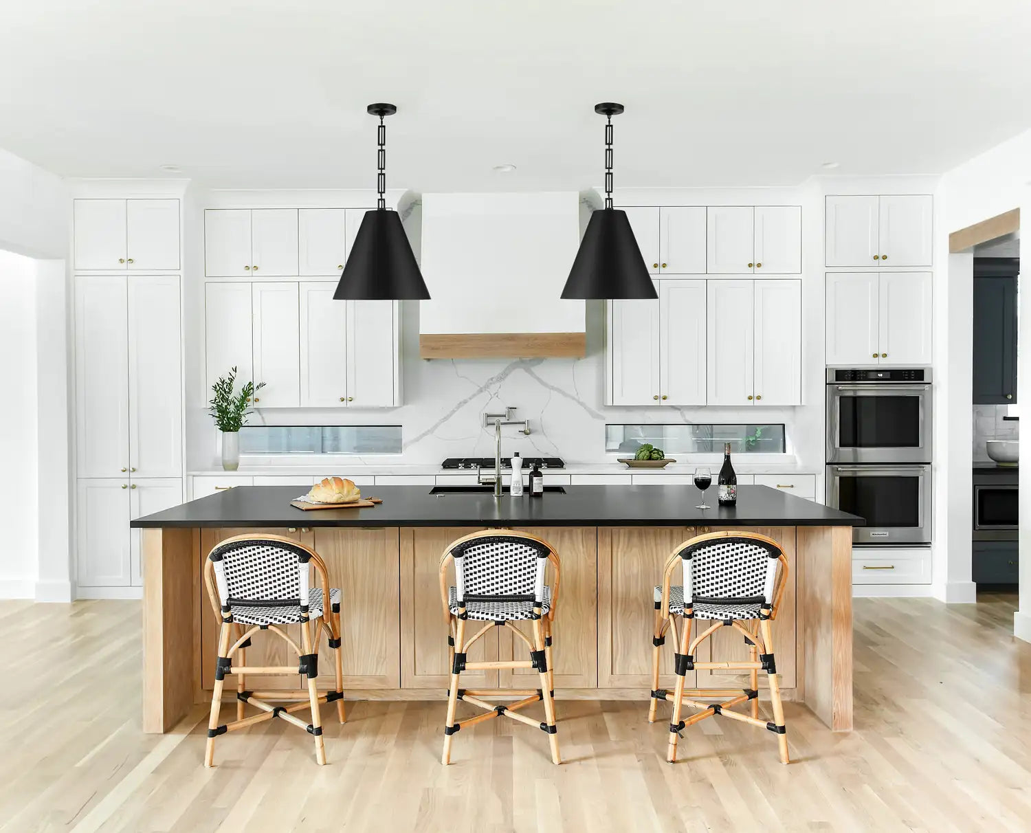 CRYSTORAMA, BRIAN PATRICK FLYNN ALSTON PENDANT, PENDANT LIGHT