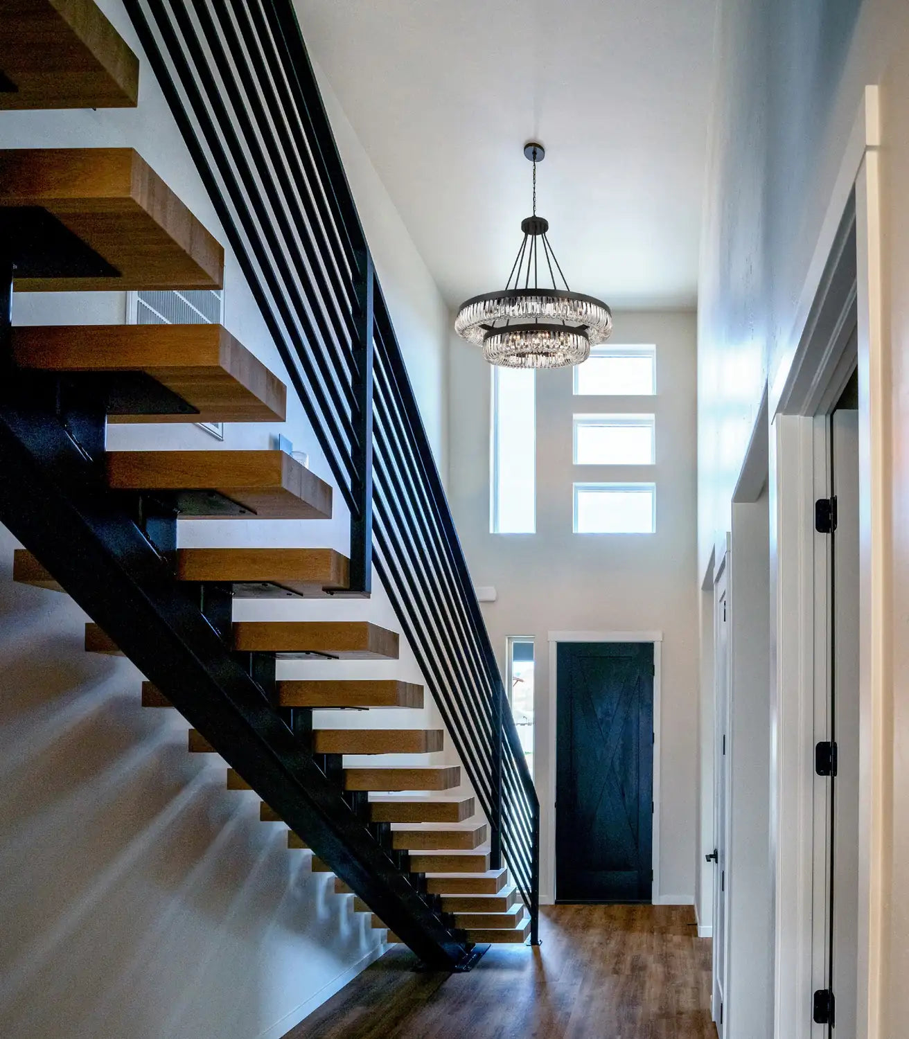 CRYSTORAMA, ALISTER CHANDELIER, CHANDELIER LIGHT