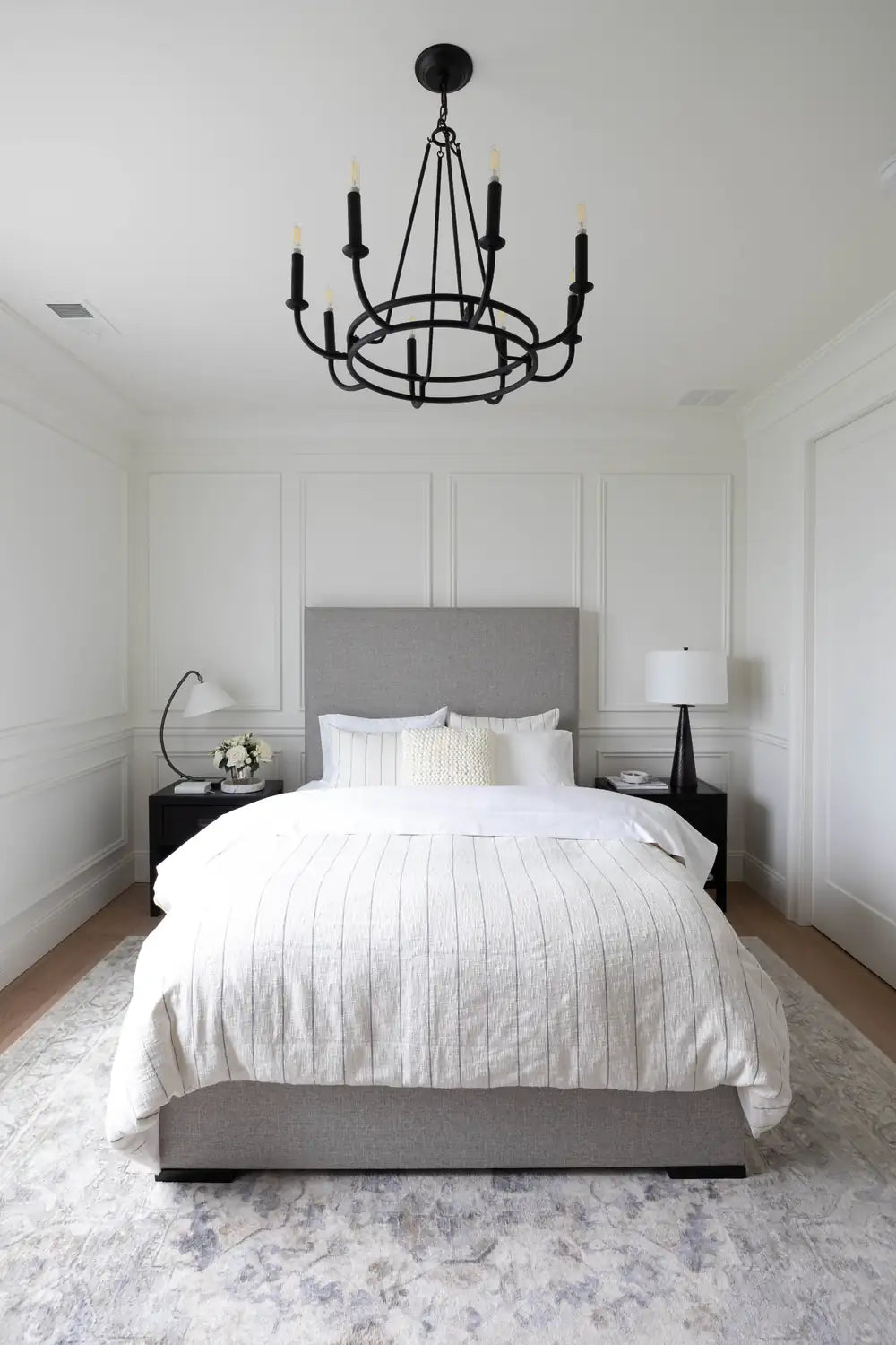 CRYSTORAMA, BAILEY CHANDELIER, CHANDELIER LIGHT
