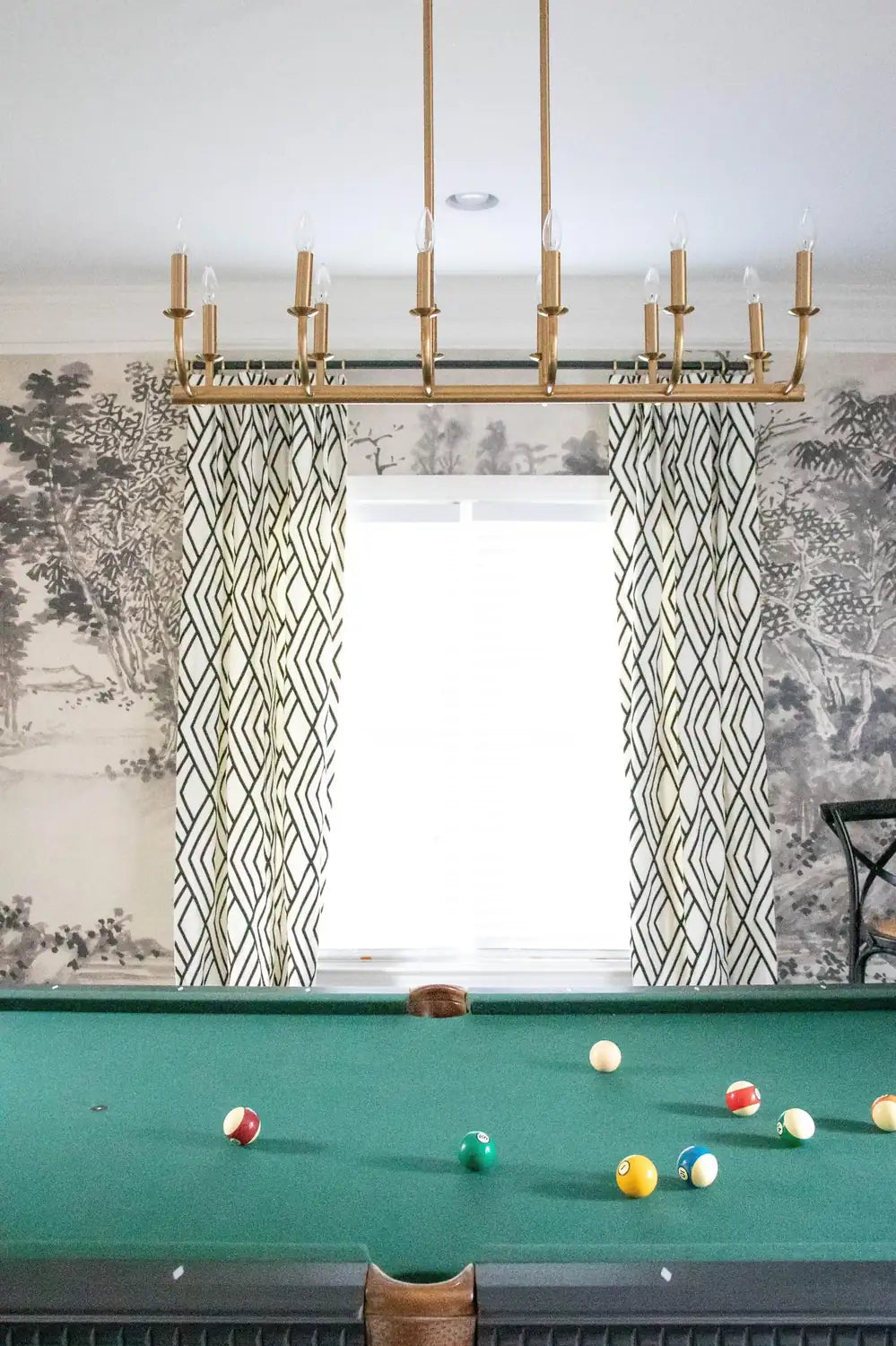 CRYSTORAMA, BAILEY LINEAR CHANDELIER, CHANDELIER LIGHT
