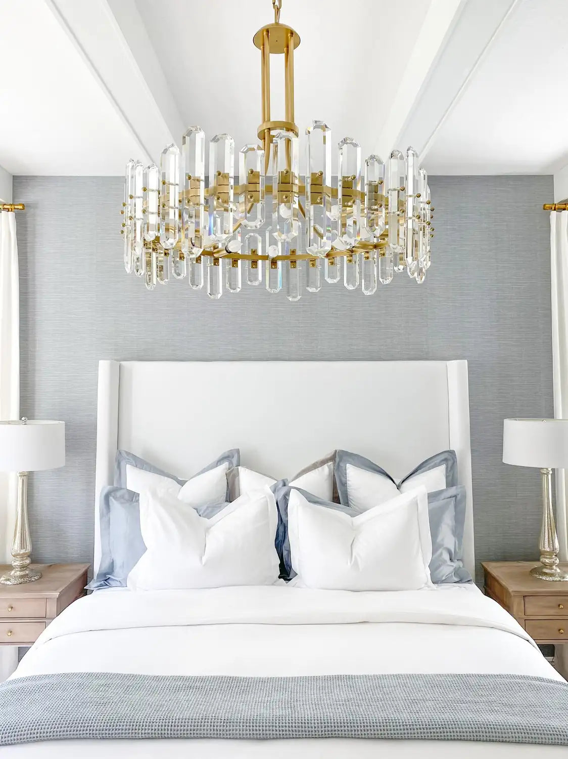 CRYSTORAMA, BOLTON CHANDELIER, CHANDELIER LIGHT