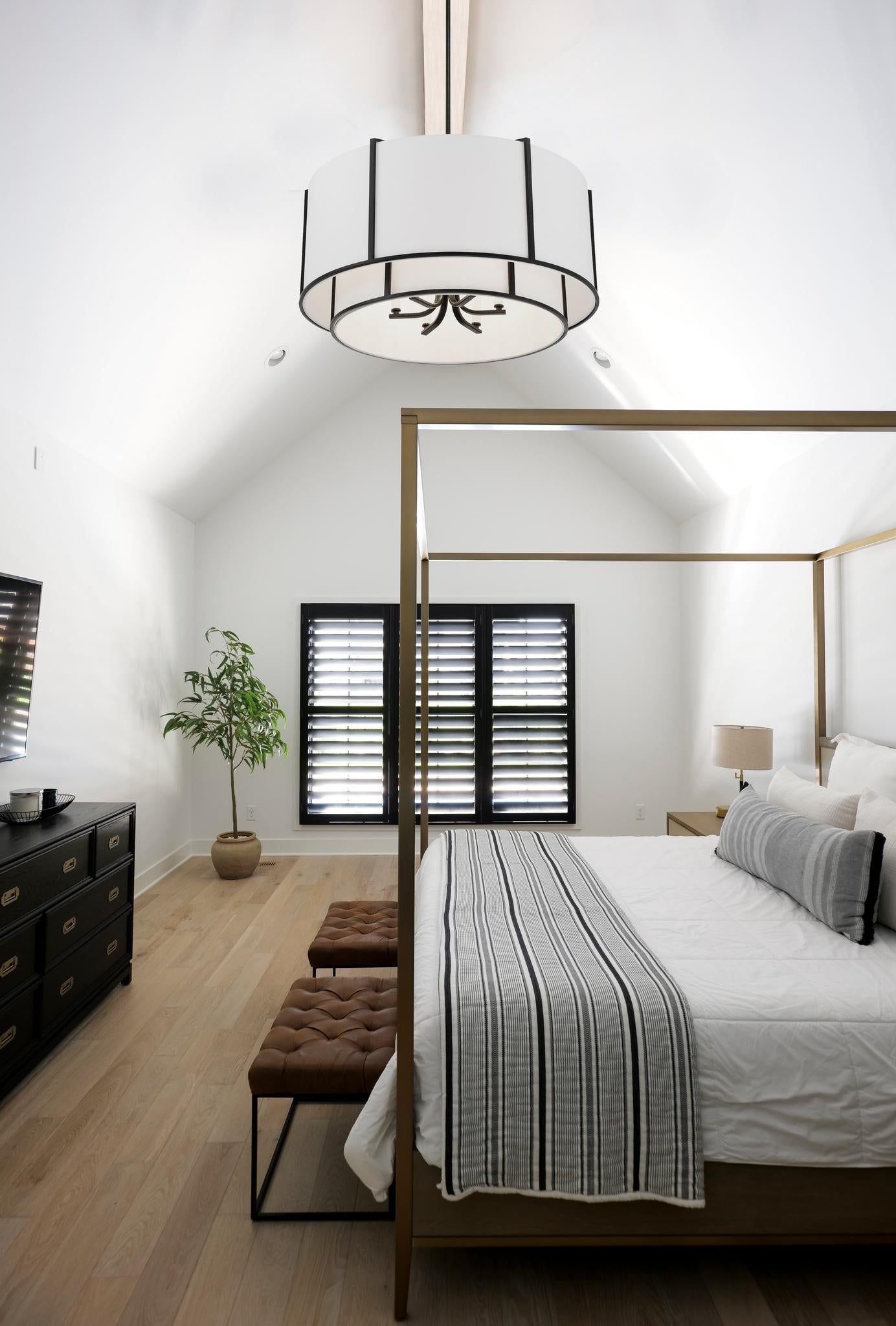 CRYSTORAMA, CARLYN CHANDELIER, CHANDELIER LIGHT