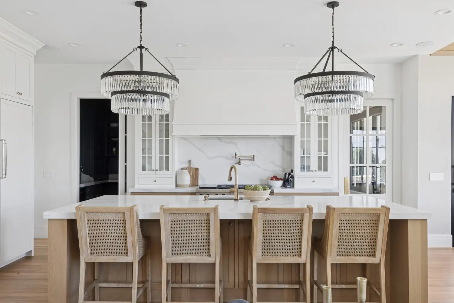 CRYSTORAMA, EMORY CHANDELIER, CHANDELIER LIGHT