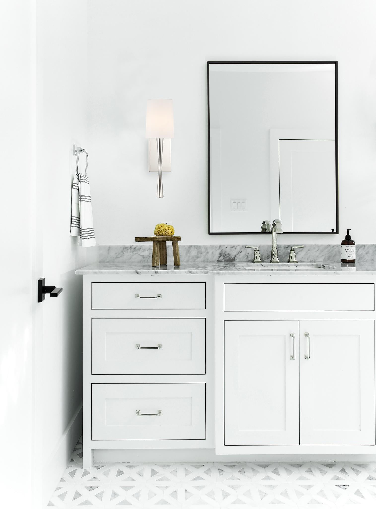 CRYSTORAMA INC. TRE-221-PN ff43785a-ccc4-4df7-8975-a9871e1b19d2