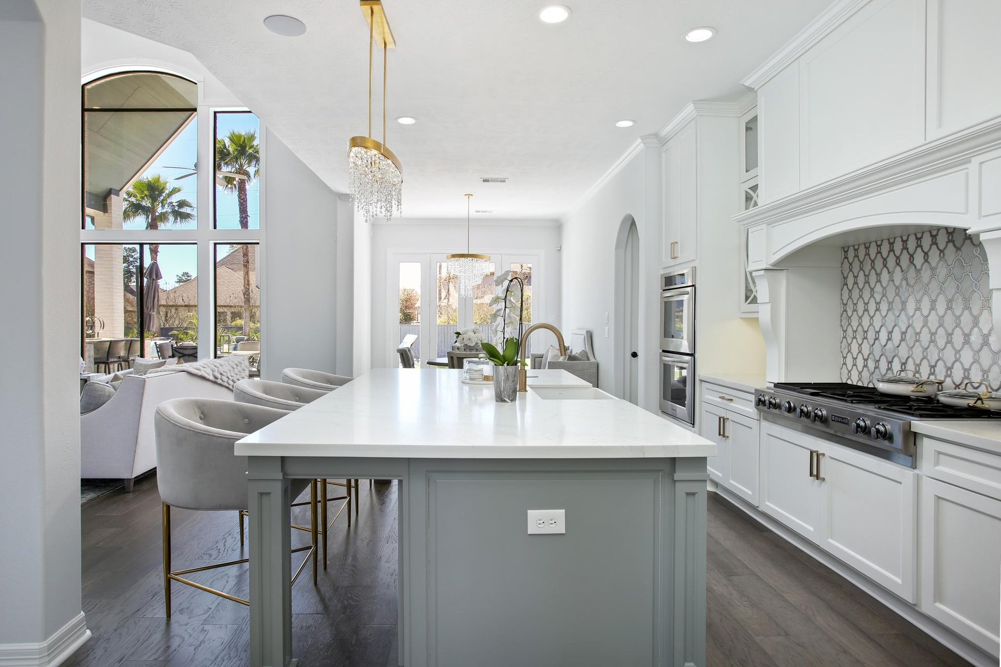 CRYSTORAMA, WINHAM CRYSTAL LINEAR OVAL CHANDELIER, CHANDELIER LIGHT