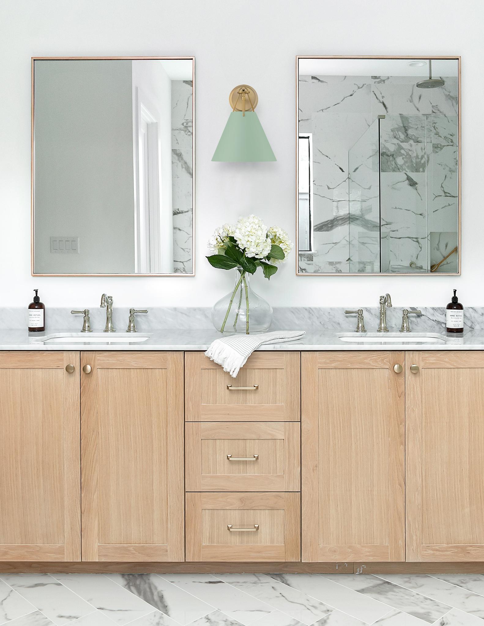 CRYSTORAMA INC. XAV-B8311-VG-GR dde15ce4-d10c-4f23-b58c-bac7d8222abc