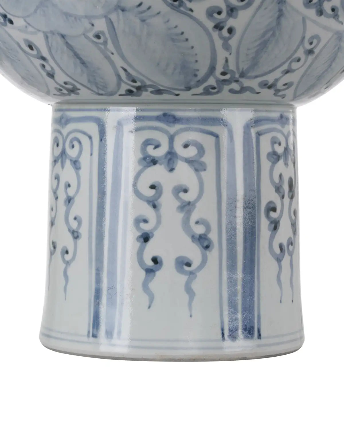 CURREY & COMPANY MING OFFERING PEDESTAL BOWL - Decorative Accents