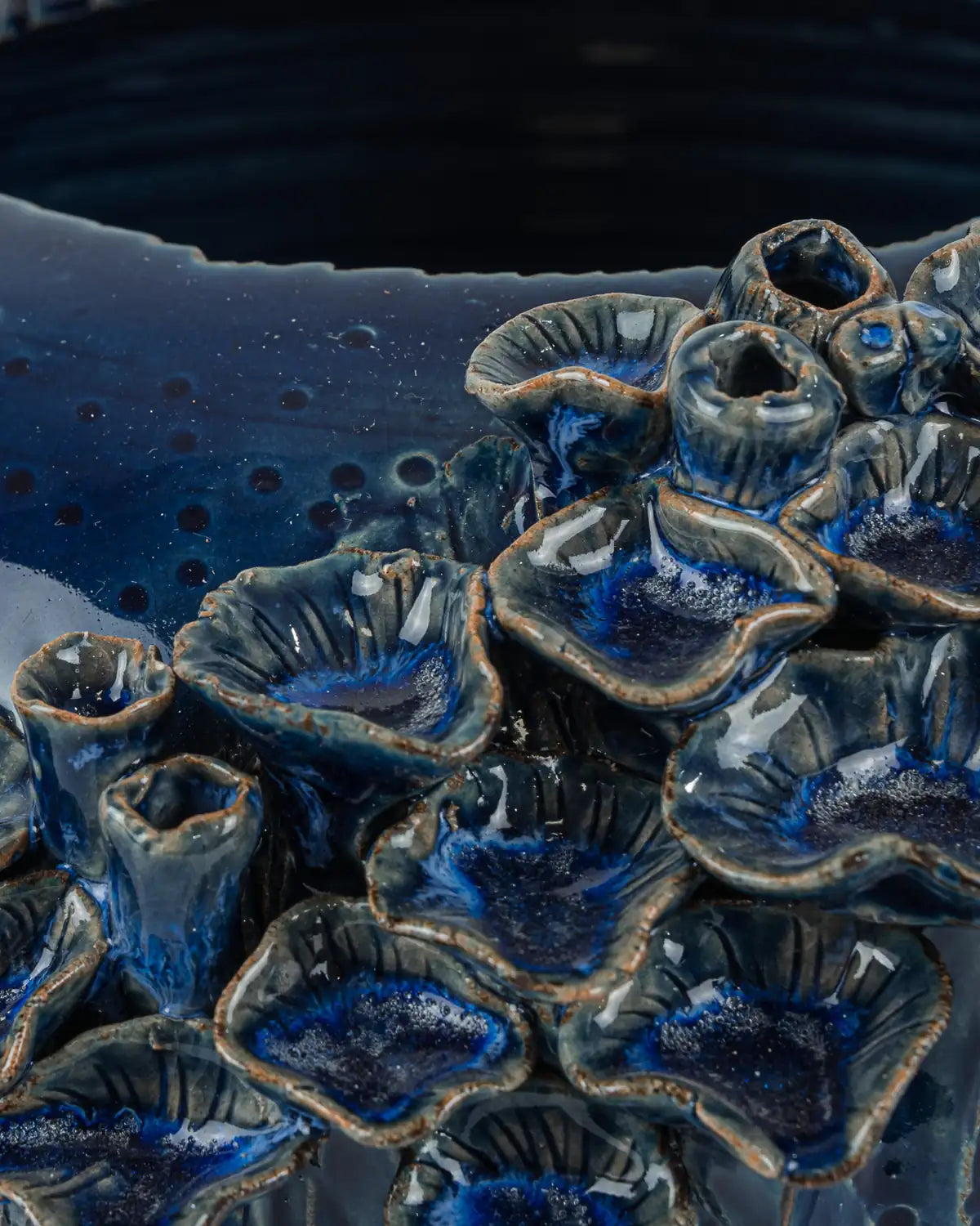 CURREY & COMPANY SUNKEN BLUE BOWL - Decorative Accents