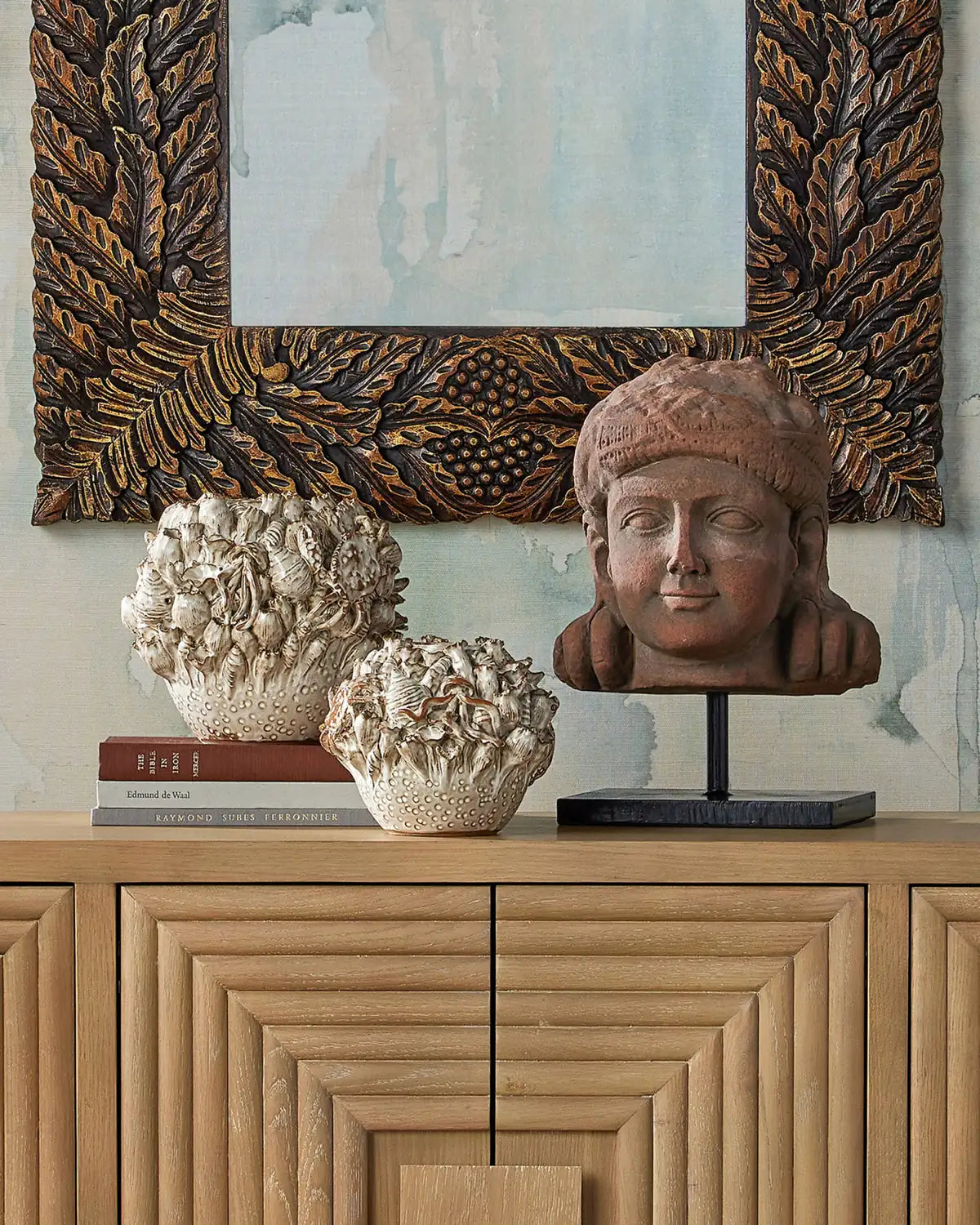 CURREY & COMPANY MATHURA HEAD ON STAND - Decorative Accents
