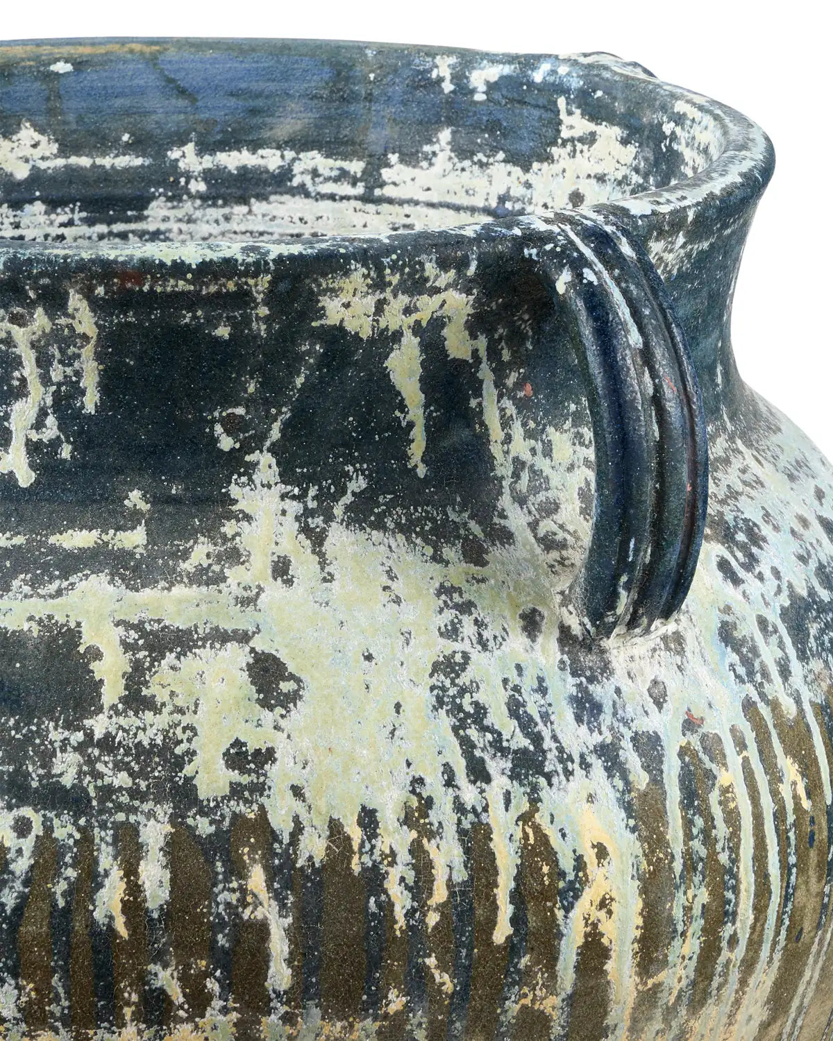 CURREY & COMPANY AGRIGENTO BLUE DRIP PLANTER - Decorative Accents