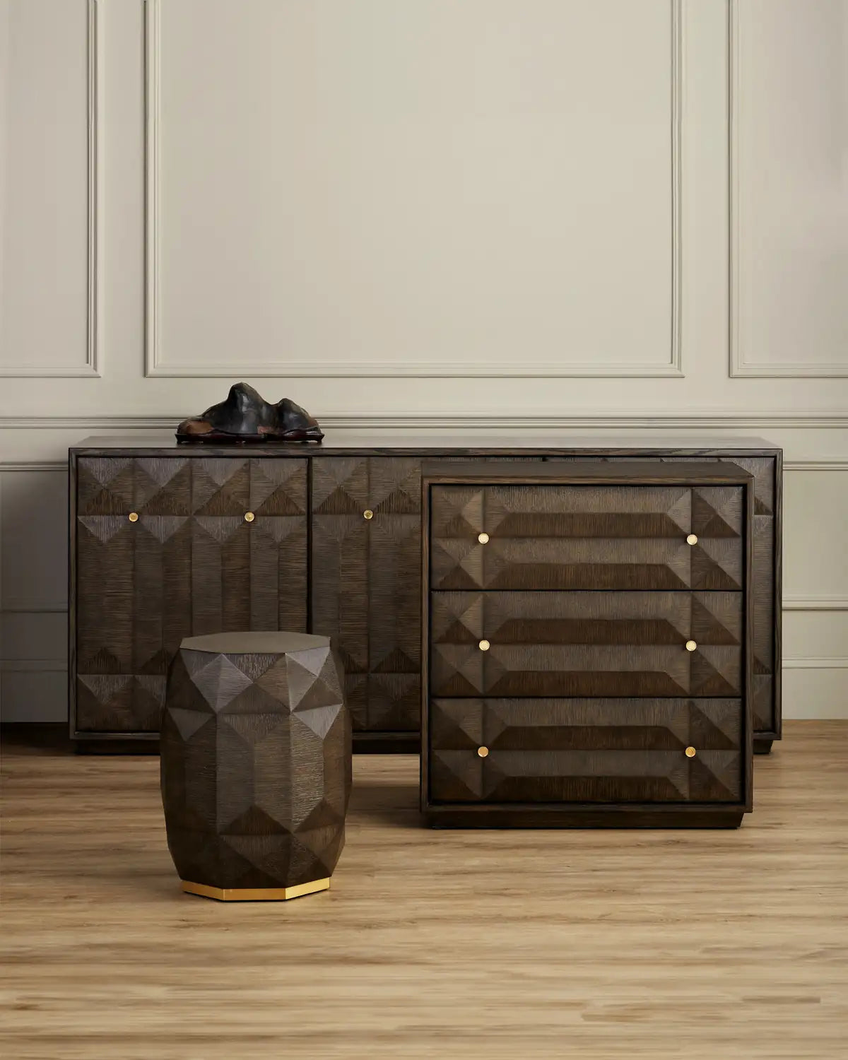 CURREY & COMPANY KENDALL DOVE GRAY ACCENT TABLE - Dining Tables