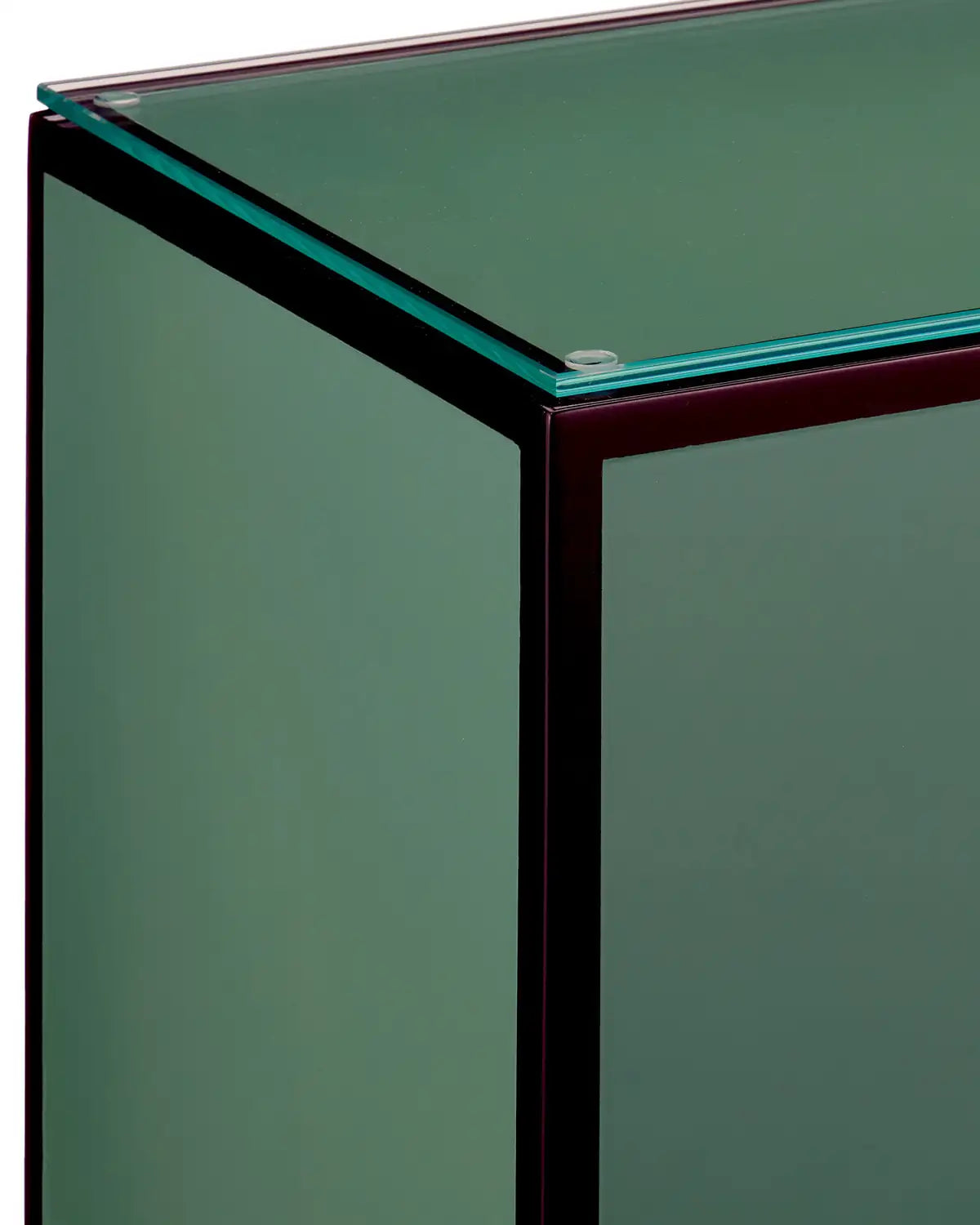 CURREY & COMPANY GREEN LACQUER SIDE TABLE - Dining Tables