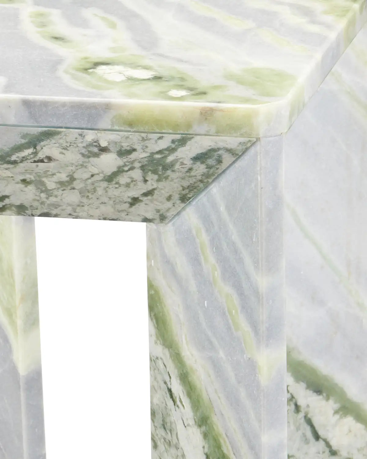 CURREY & COMPANY MINERALE GREEN ONYX ACCENT TABLE - Dining Tables