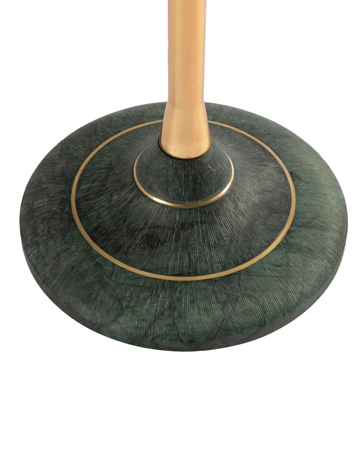 CURREY & COMPANY ROSELLE INLAY ACCENT TABLE - Dining Tables