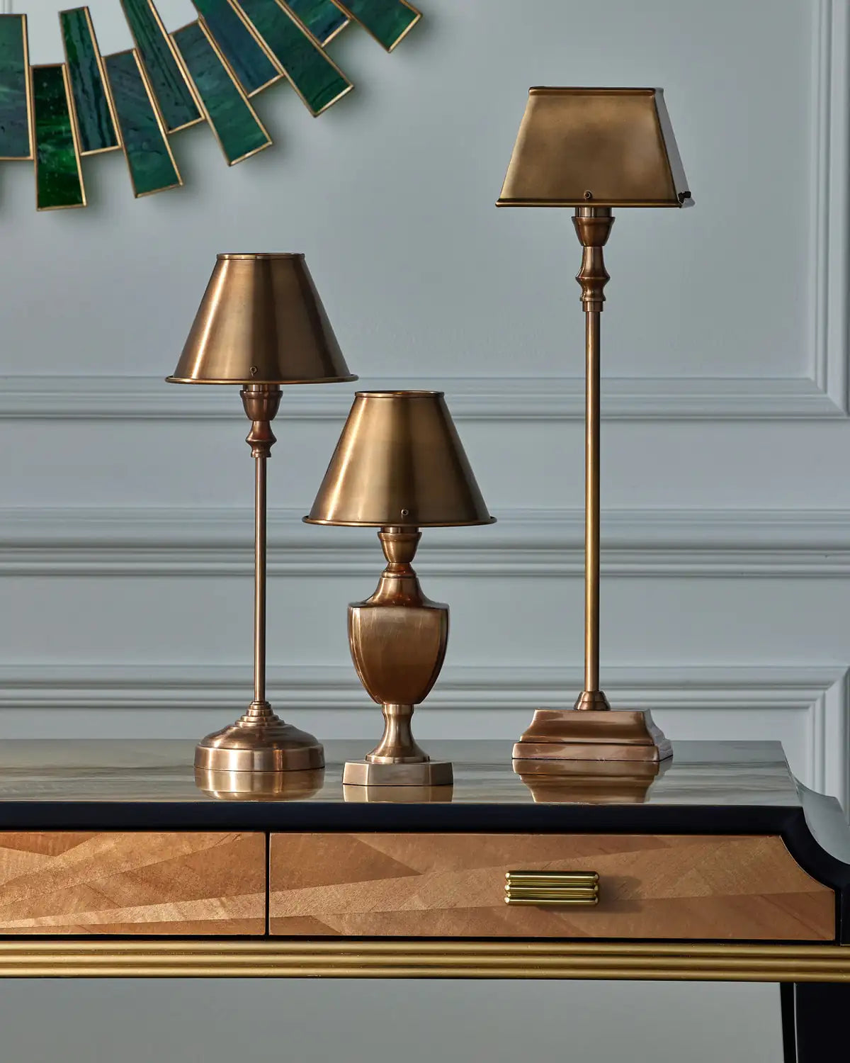 CURREY & COMPANY WADDILL TABLE LAMP - Table