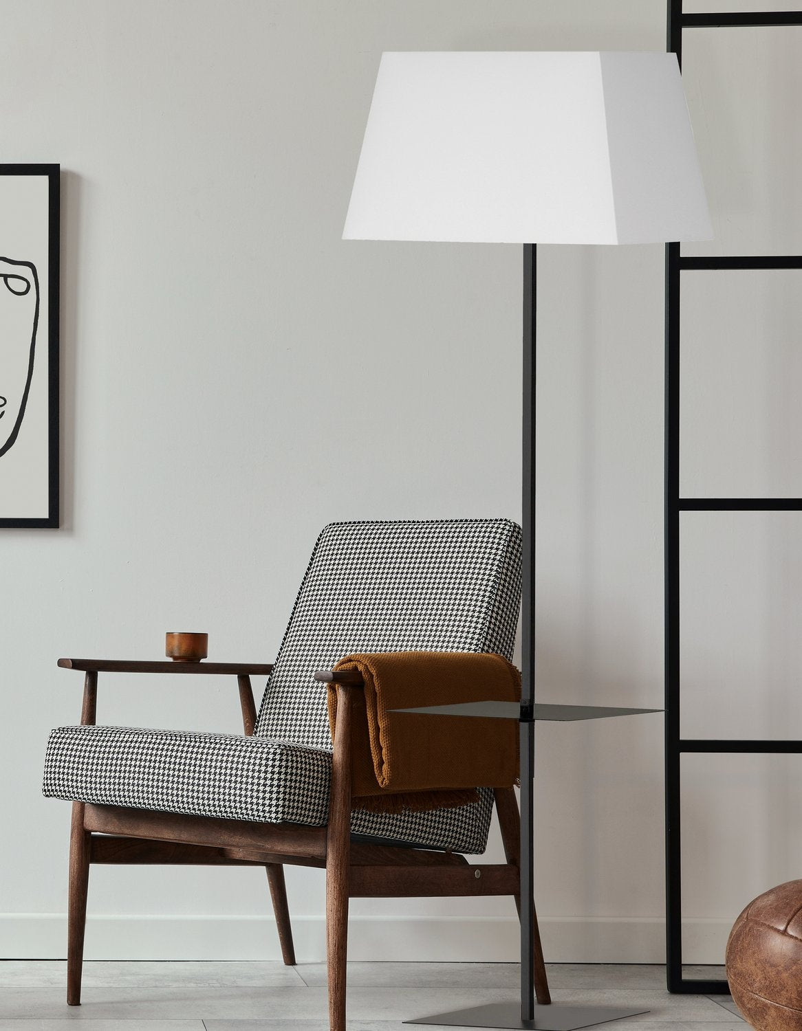 DAINOLITE, GRETCHEN FLOOR DECORATIVE, FLOOR LAMP
