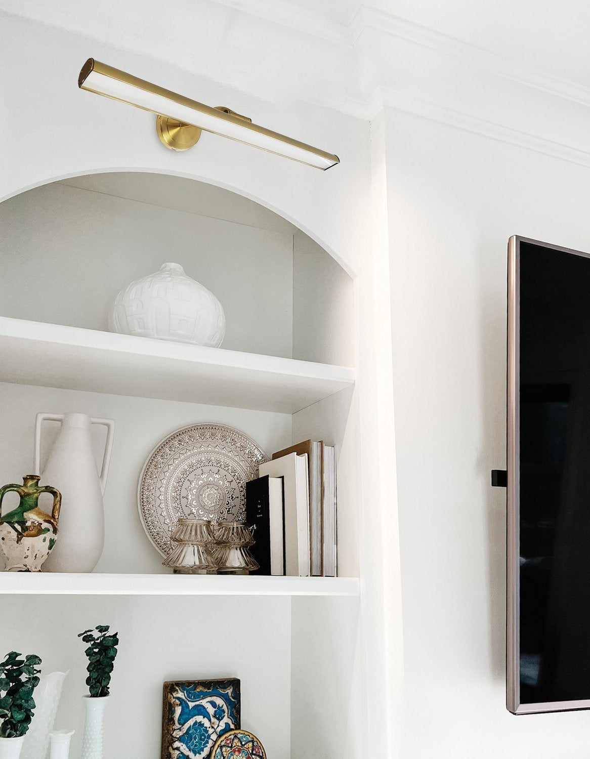 DAINOLITE REINA WALL PICTURE LIGHT - Picture Lights